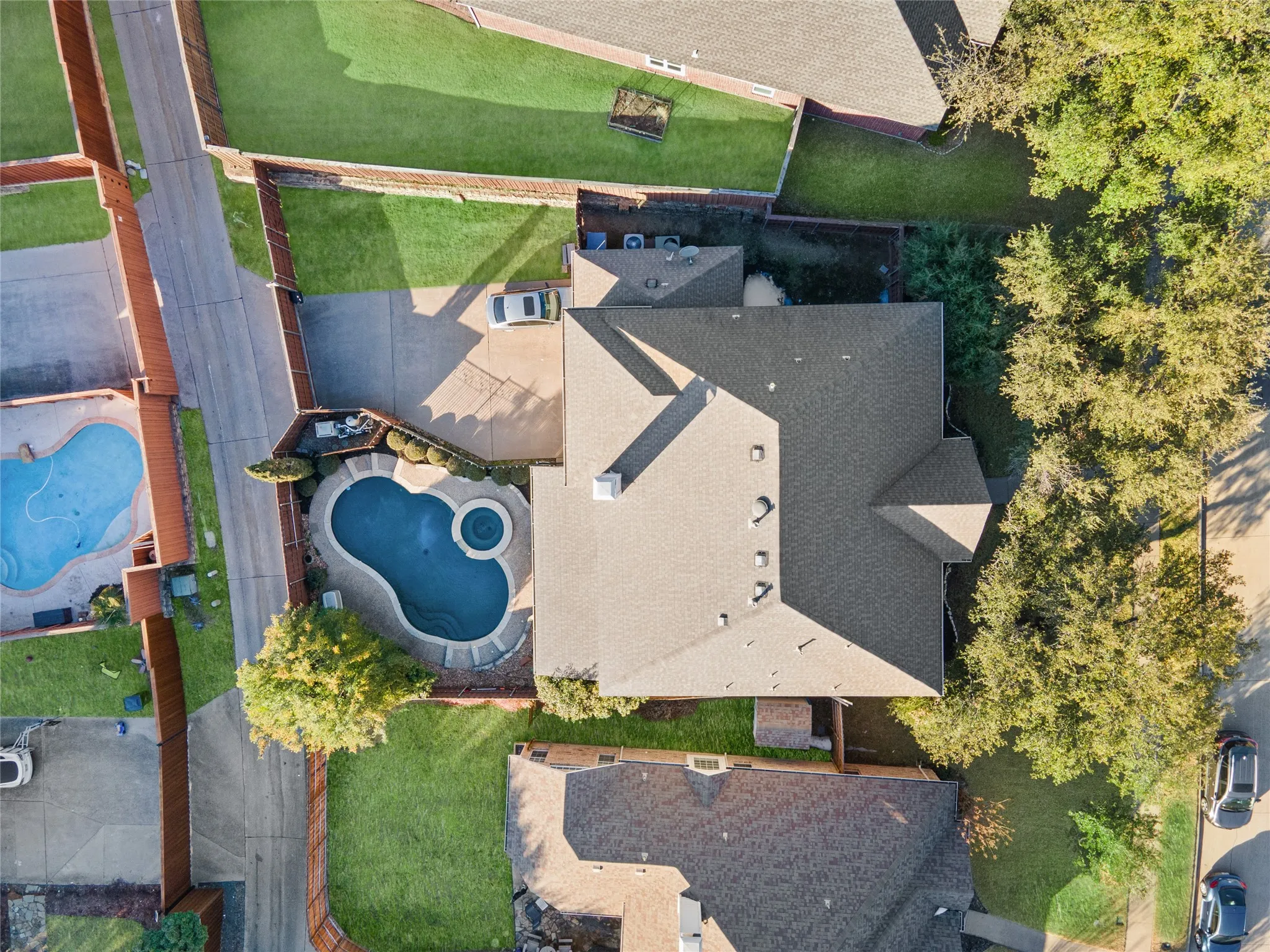 Single Family Residence For Sale in Collin County , 4405 Courtney Lane, Richardson, Texas 75082, 5 Bedroom, 4 Bathroom, 3 Garage spaces, 3,644 Sqft, built in 1996, mls#21215436, Real Estate Agent in Richardson, Homes For Sale in Collin county, Homes For Sale in Richardson, Realtor in Richardson Texas, Real Estate Brokerage Independent Realty Texas, Luminita Cordes Realtor