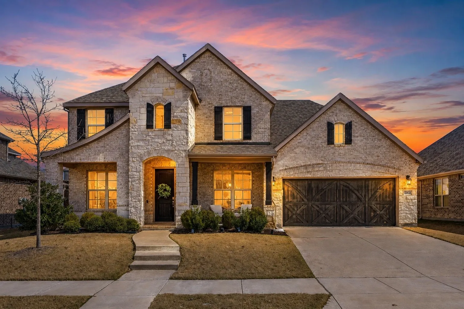 Single Family Residence For Sale in Collin County , 13674 Carmenita Drive, Frisco, Texas 75035, 4 Bedroom, 4 Bathroom, 3 Garage spaces, 3,695 Sqft, built in 2019, mls#21197218, Real Estate Agent in Frisco, Homes For Sale in Collin county, Homes For Sale in Frisco, Realtor in Frisco Texas, Real Estate Brokerage Independent Realty Texas, Luminita Cordes Realtor