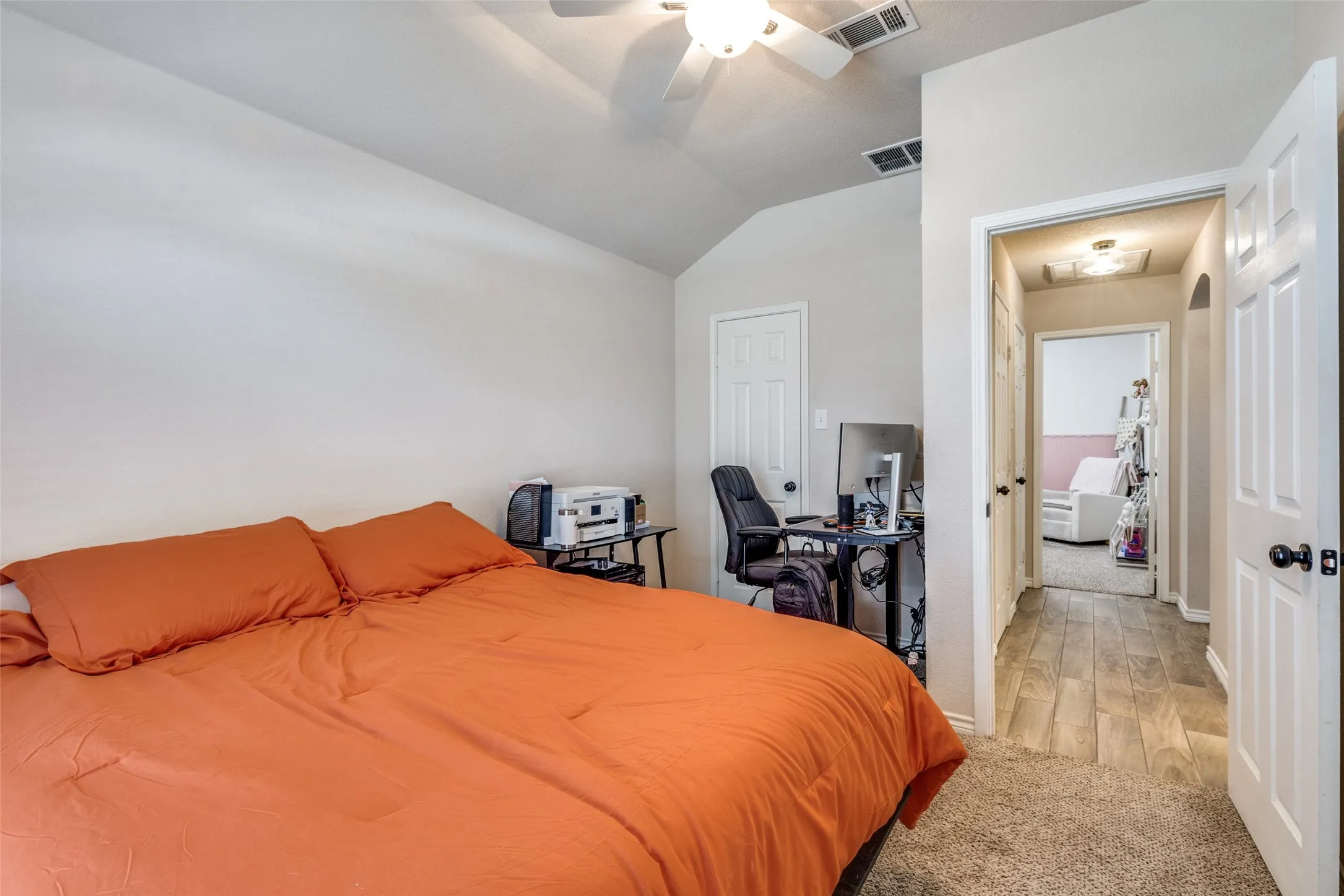 Single Family Residence For Sale in Tarrant County , 14216 Tijuana Trail, Fort Worth, Texas 76052, 3 Bedrooms, 2 Bathrooms, 2 Garage spaces, 1,662 Sqft, built in 2006, Price $270,000, mls#21218326, Real Estate Agent in Fort Worth, Homes For Sale in Tarrant county, Homes For Sale in Fort Worth, Realtor in Fort Worth Texas, Real Estate Brokerage Independent Realty Texas, Luminita Cordes Realtor