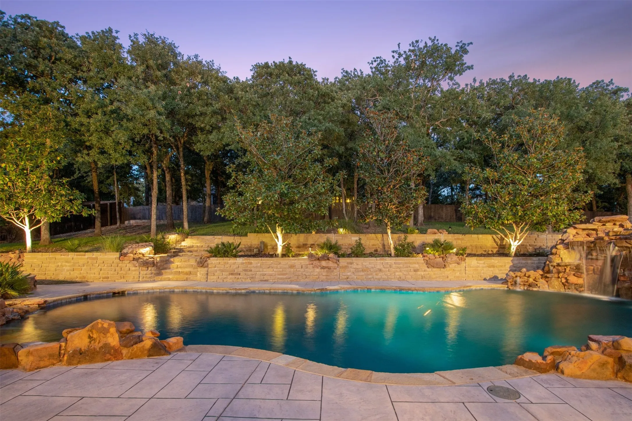 Single Family Residence For Sale in Tarrant County , 1613 Buckingham Drive, Keller, Texas 76262, 5 Bedroom, 7 Bathroom, 4 Garage spaces, 6,353 Sqft, built in 2007, Preowned, mls#21215245, Real Estate Agent in Keller, Homes For Sale in Tarrant county, Homes For Sale in Keller, Realtor in Keller Texas, Real Estate Brokerage Independent Realty Texas, Luminita Cordes Realtor