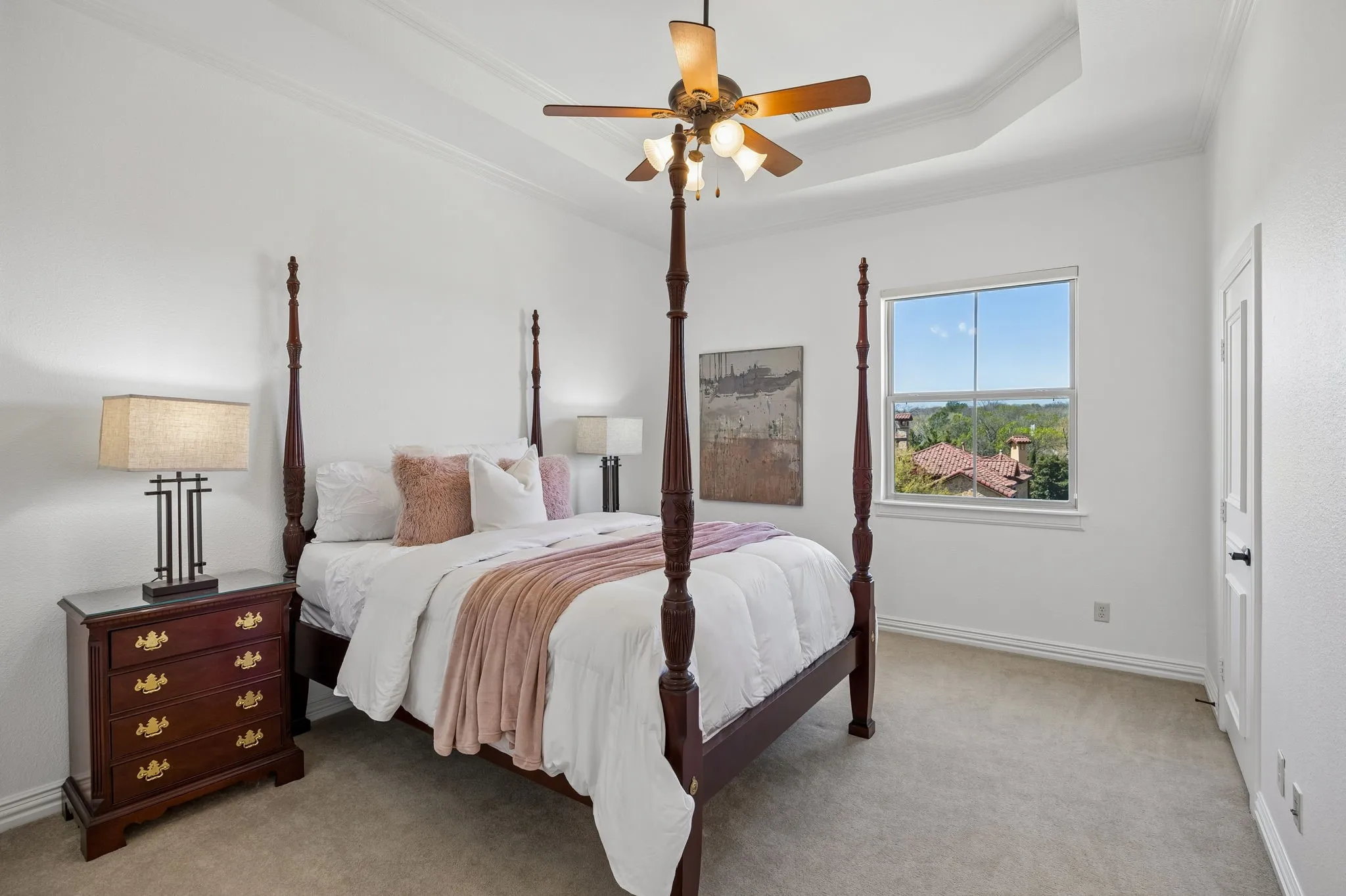 Single Family Residence For Sale in Tarrant County , 1613 Buckingham Drive, Keller, Texas 76262, 5 Bedroom, 7 Bathroom, 4 Garage spaces, 6,353 Sqft, built in 2007, Preowned, mls#21215245, Real Estate Agent in Keller, Homes For Sale in Tarrant county, Homes For Sale in Keller, Realtor in Keller Texas, Real Estate Brokerage Independent Realty Texas, Luminita Cordes Realtor