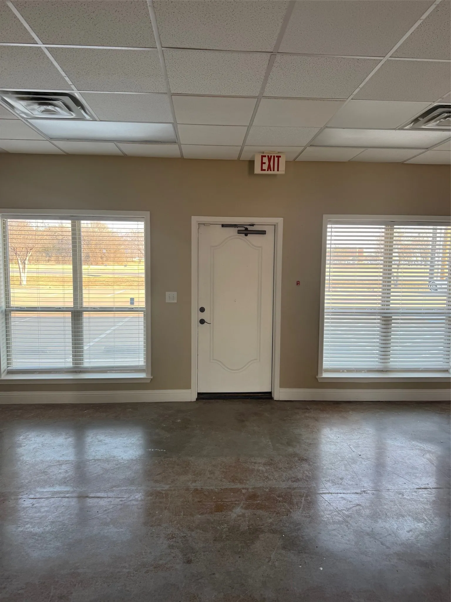 Retail For Sale in Ellis County , 213 S State Highway 342, Red Oak, Texas 75154, 0, 0, Garage spaces, 0 Sqft, built in 2007, Preowned, mls#21218420, Real Estate Agent in Red Oak, Homes For Sale in Ellis county, Homes For Sale in Red Oak, Realtor in Red Oak Texas, Real Estate Brokerage Independent Realty Texas, Luminita Cordes Realtor