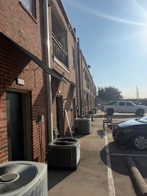Retail For Sale in Ellis County , 213 S State Highway 342, Red Oak, Texas 75154, 0, 0, Garage spaces, 0 Sqft, built in 2007, Preowned, mls#21218420, Real Estate Agent in Red Oak, Homes For Sale in Ellis county, Homes For Sale in Red Oak, Realtor in Red Oak Texas, Real Estate Brokerage Independent Realty Texas, Luminita Cordes Realtor