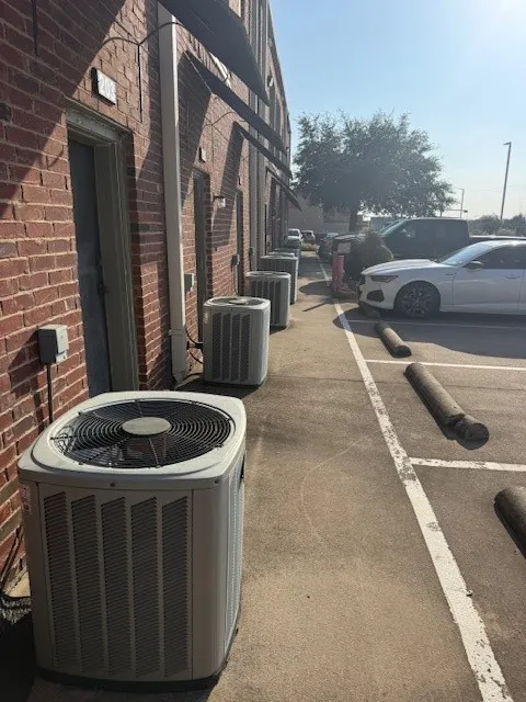 Retail For Sale in Ellis County , 213 S State Highway 342, Red Oak, Texas 75154, 0, 0, Garage spaces, 0 Sqft, built in 2007, Preowned, mls#21218420, Real Estate Agent in Red Oak, Homes For Sale in Ellis county, Homes For Sale in Red Oak, Realtor in Red Oak Texas, Real Estate Brokerage Independent Realty Texas, Luminita Cordes Realtor