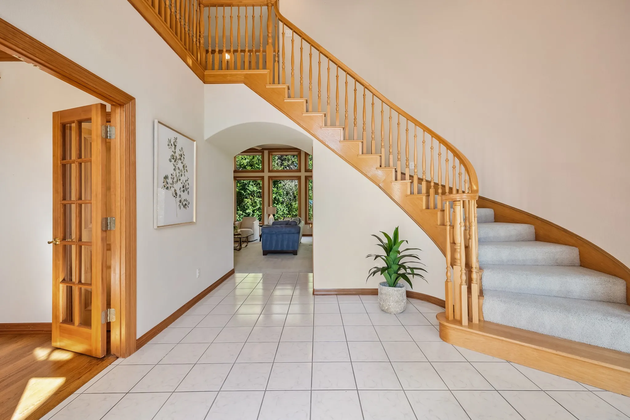 Single Family Residence For Sale in Rockwall County , 314 Harbor Landing Drive, Rockwall, Texas 75032, 3 Bedroom, 3 Bathroom, 2 Garage spaces, 3,383 Sqft, built in 1996, mls#21216518, Real Estate Agent in Rockwall, Homes For Sale in Rockwall county, Homes For Sale in Rockwall, Realtor in Rockwall Texas, Real Estate Brokerage Independent Realty Texas, Luminita Cordes Realtor