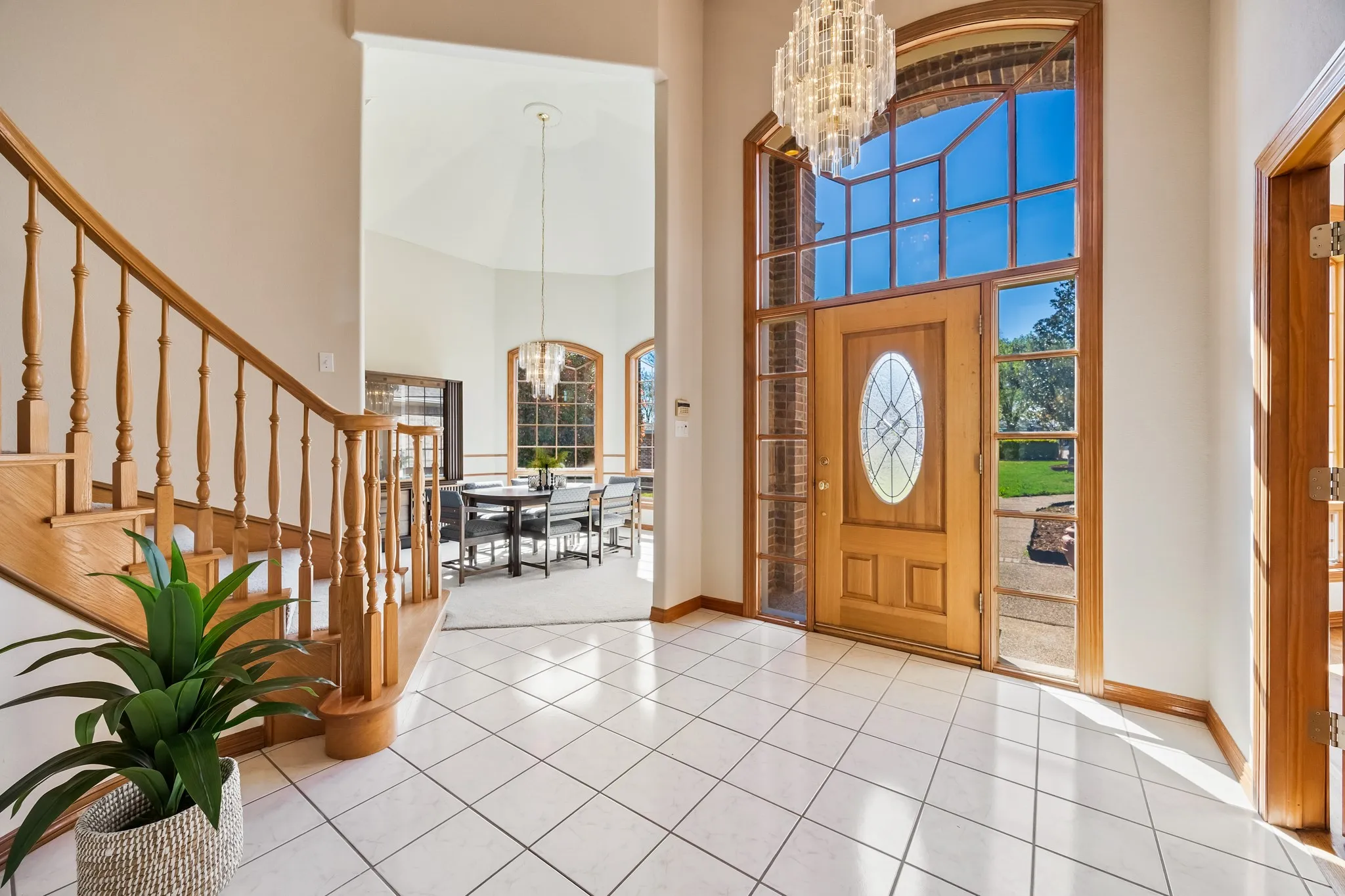 Single Family Residence For Sale in Rockwall County , 314 Harbor Landing Drive, Rockwall, Texas 75032, 3 Bedroom, 3 Bathroom, 2 Garage spaces, 3,383 Sqft, built in 1996, mls#21216518, Real Estate Agent in Rockwall, Homes For Sale in Rockwall county, Homes For Sale in Rockwall, Realtor in Rockwall Texas, Real Estate Brokerage Independent Realty Texas, Luminita Cordes Realtor