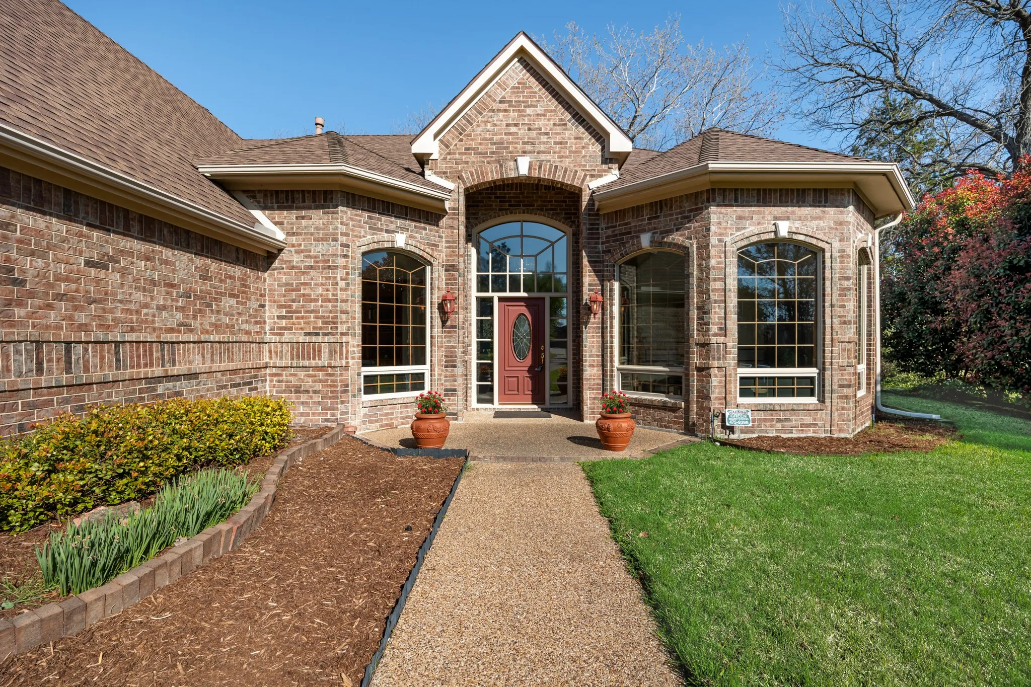 Single Family Residence For Sale in Rockwall County , 314 Harbor Landing Drive, Rockwall, Texas 75032, 3 Bedroom, 3 Bathroom, 2 Garage spaces, 3,383 Sqft, built in 1996, mls#21216518, Real Estate Agent in Rockwall, Homes For Sale in Rockwall county, Homes For Sale in Rockwall, Realtor in Rockwall Texas, Real Estate Brokerage Independent Realty Texas, Luminita Cordes Realtor