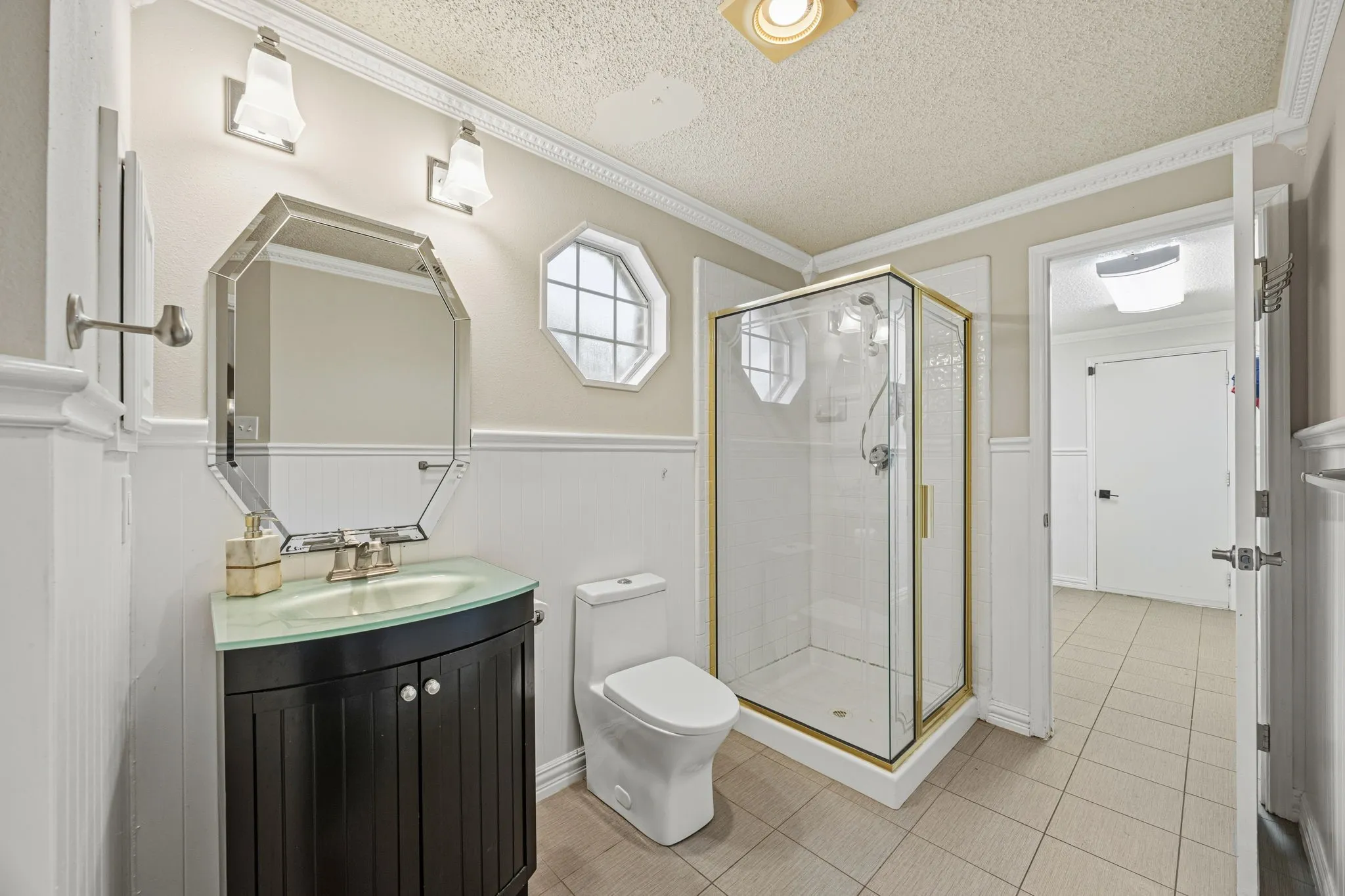 Full Bath