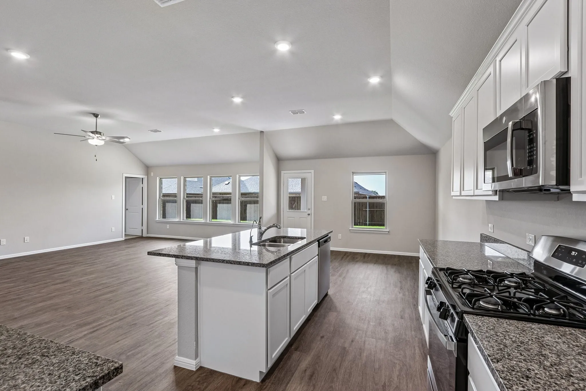 Single Family Residence For Sale in Denton County , 3300 Royal Forest Drive, Denton, Texas 76208, 4 Bedroom, 3 Bathroom, 2 Garage spaces, 2,714 Sqft, built in 2026, New Construction - Incomplete, mls#21198304, Real Estate Agent in Denton, Homes For Sale in Denton county, Homes For Sale in Denton, Realtor in Denton Texas, Real Estate Brokerage Independent Realty Texas, Luminita Cordes Realtor