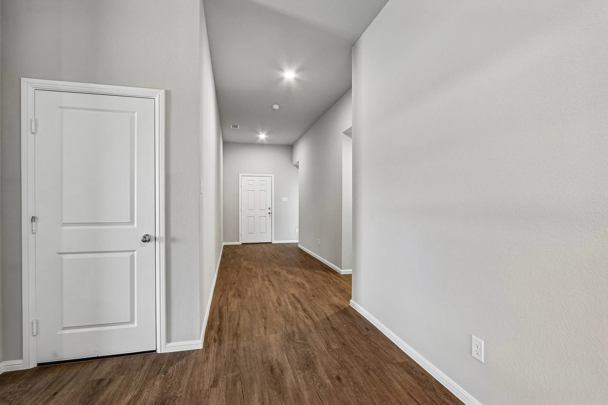 Single Family Residence For Sale in Denton County , 3300 Royal Forest Drive, Denton, Texas 76208, 4 Bedroom, 3 Bathroom, 2 Garage spaces, 2,714 Sqft, built in 2026, New Construction - Incomplete, mls#21198304, Real Estate Agent in Denton, Homes For Sale in Denton county, Homes For Sale in Denton, Realtor in Denton Texas, Real Estate Brokerage Independent Realty Texas, Luminita Cordes Realtor