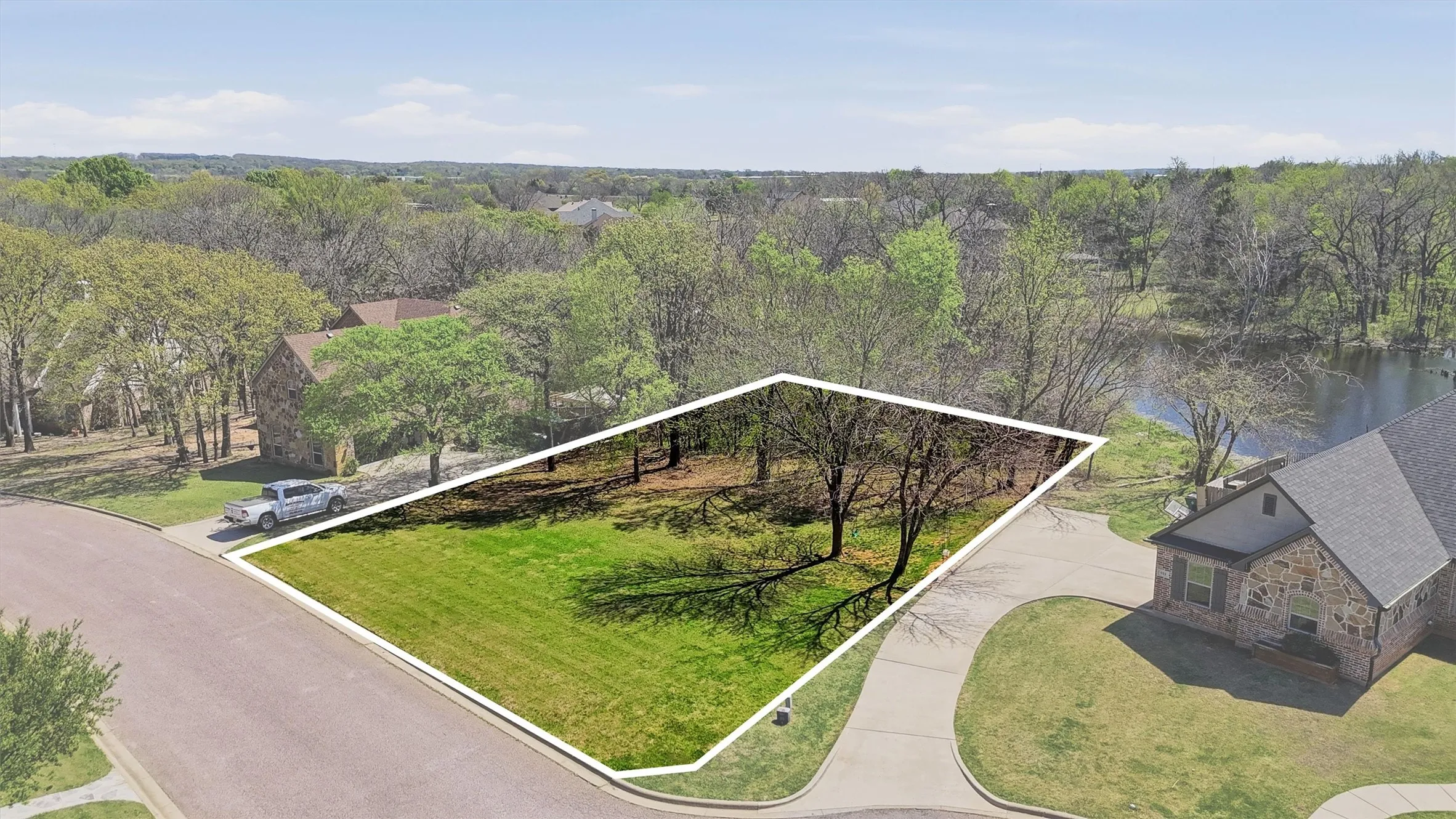 Unimproved Land For Sale in Grayson County , Lot 14 Lauren Ln., Pottsboro, Texas 75076, 0, 0, Garage spaces, 0 Sqft, built in 0, mls#21217582, Real Estate Agent in Pottsboro, Homes For Sale in Grayson county, Homes For Sale in Pottsboro, Realtor in Pottsboro Texas, Real Estate Brokerage Independent Realty Texas, Luminita Cordes Realtor
