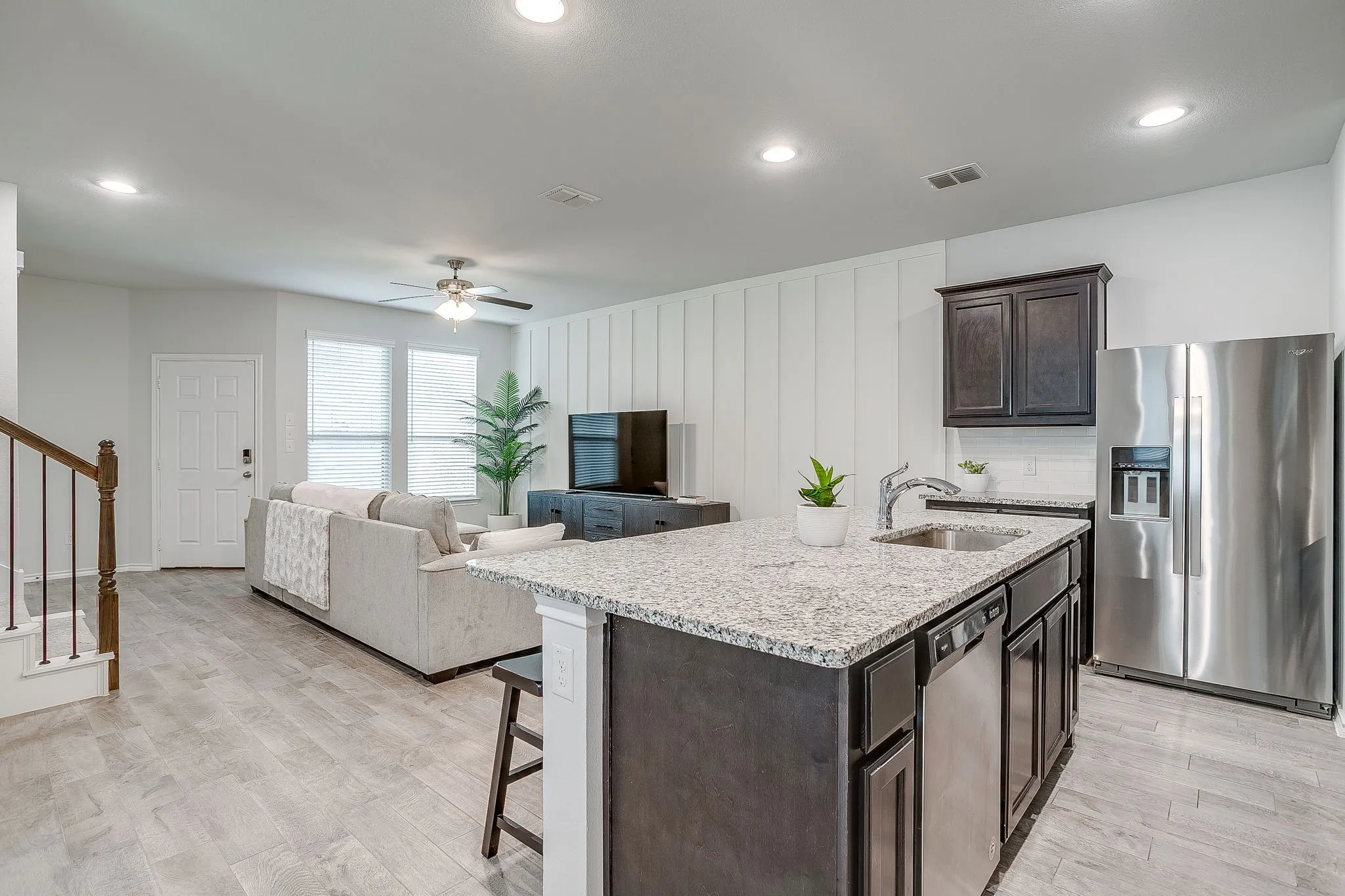 Townhouse For Sale in Tarrant County , 440 Milverton Drive, Fort Worth, Texas 76036, 4 Bedroom, 3 Bathroom, 2 Garage spaces, 1,924 Sqft, built in 2020, Preowned, mls#21195353, Real Estate Agent in Fort Worth, Homes For Sale in Tarrant county, Homes For Sale in Fort Worth, Realtor in Fort Worth Texas, Real Estate Brokerage Independent Realty Texas, Luminita Cordes Realtor