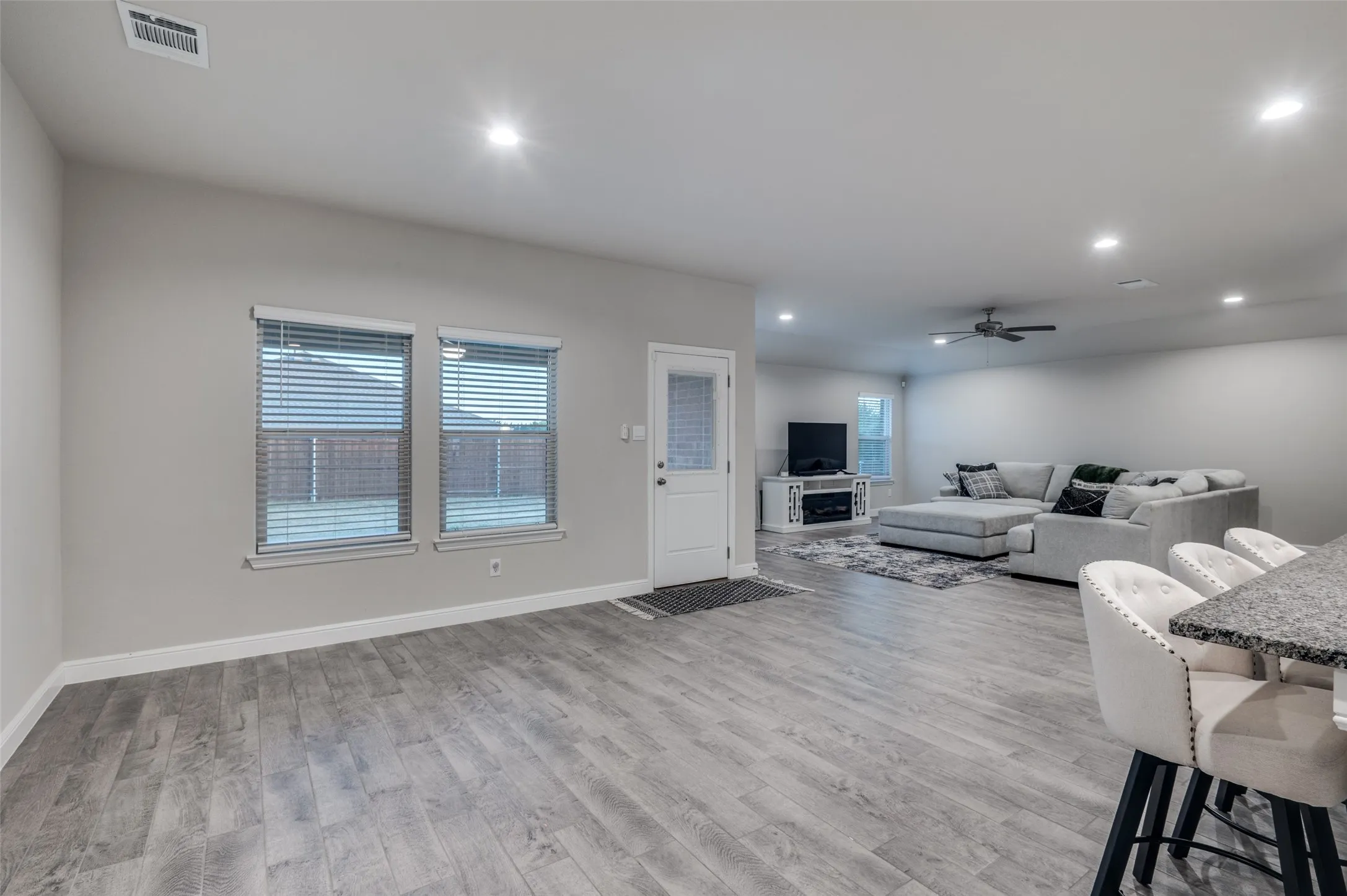 Single Family Residence For Sale in Dallas County , 1242 Slate Avenue, Cedar Hill, Texas 75104, 4 Bedroom, 2 Bathroom, 4 Garage spaces, 2,188 Sqft, built in 2024, mls#21218124, Real Estate Agent in Cedar Hill, Homes For Sale in Dallas county, Homes For Sale in Cedar Hill, Realtor in Cedar Hill Texas, Real Estate Brokerage Independent Realty Texas, Luminita Cordes Realtor