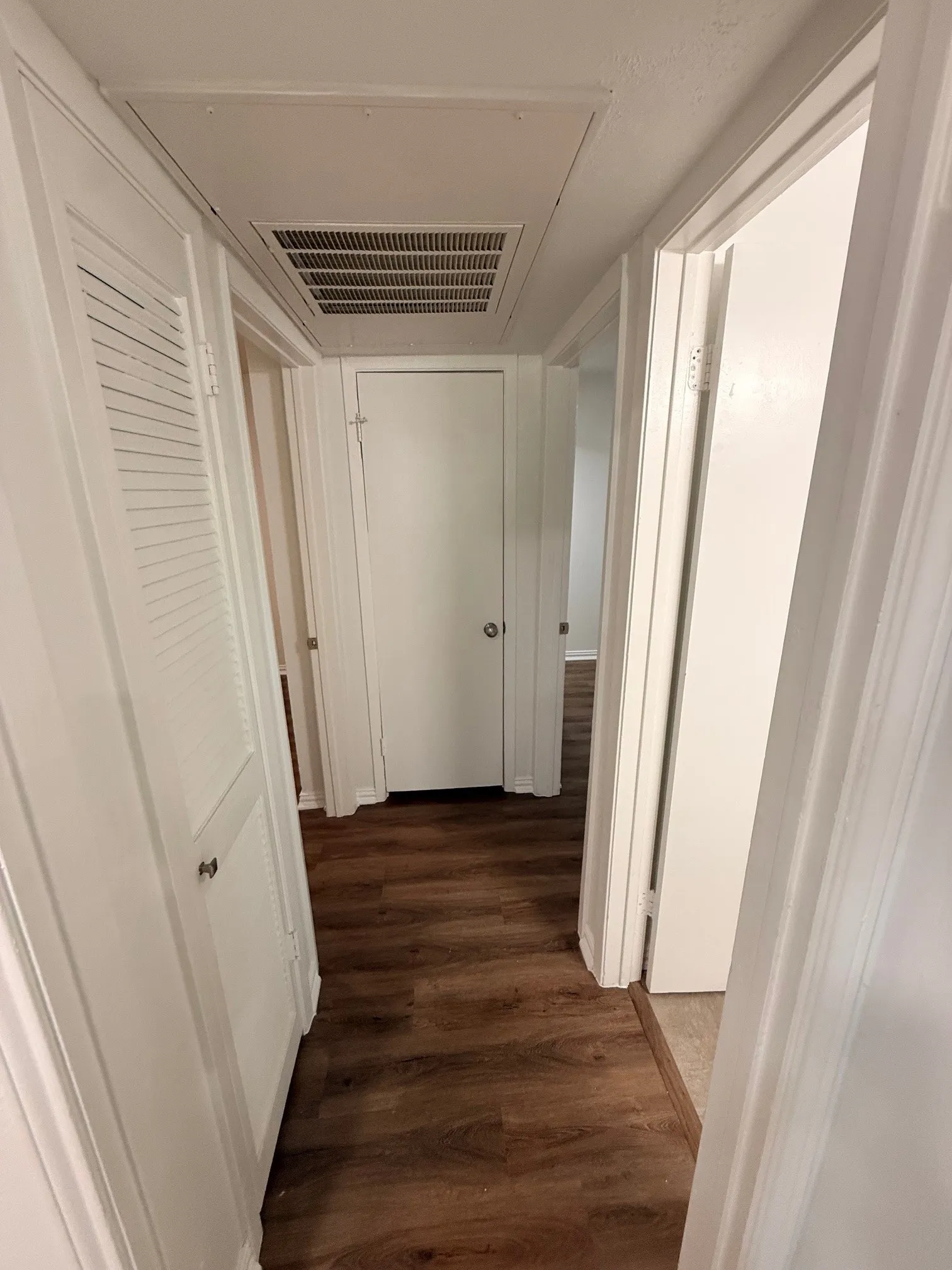Condominium For Rent in Dallas County , 3933 Inwood Road 1023, Dallas, Texas 75209, 2 Bedrooms, 1 Bathroom, Garage spaces, 766 Sqft, built in 1983, Preowned, Price $1,745, mls#21192938, Real Estate Agent in Dallas, Homes For Rent in Dallas county, Homes For Rent in Dallas, Realtor in Dallas Texas, Real Estate Brokerage Independent Realty Texas, Luminita Cordes Realtor