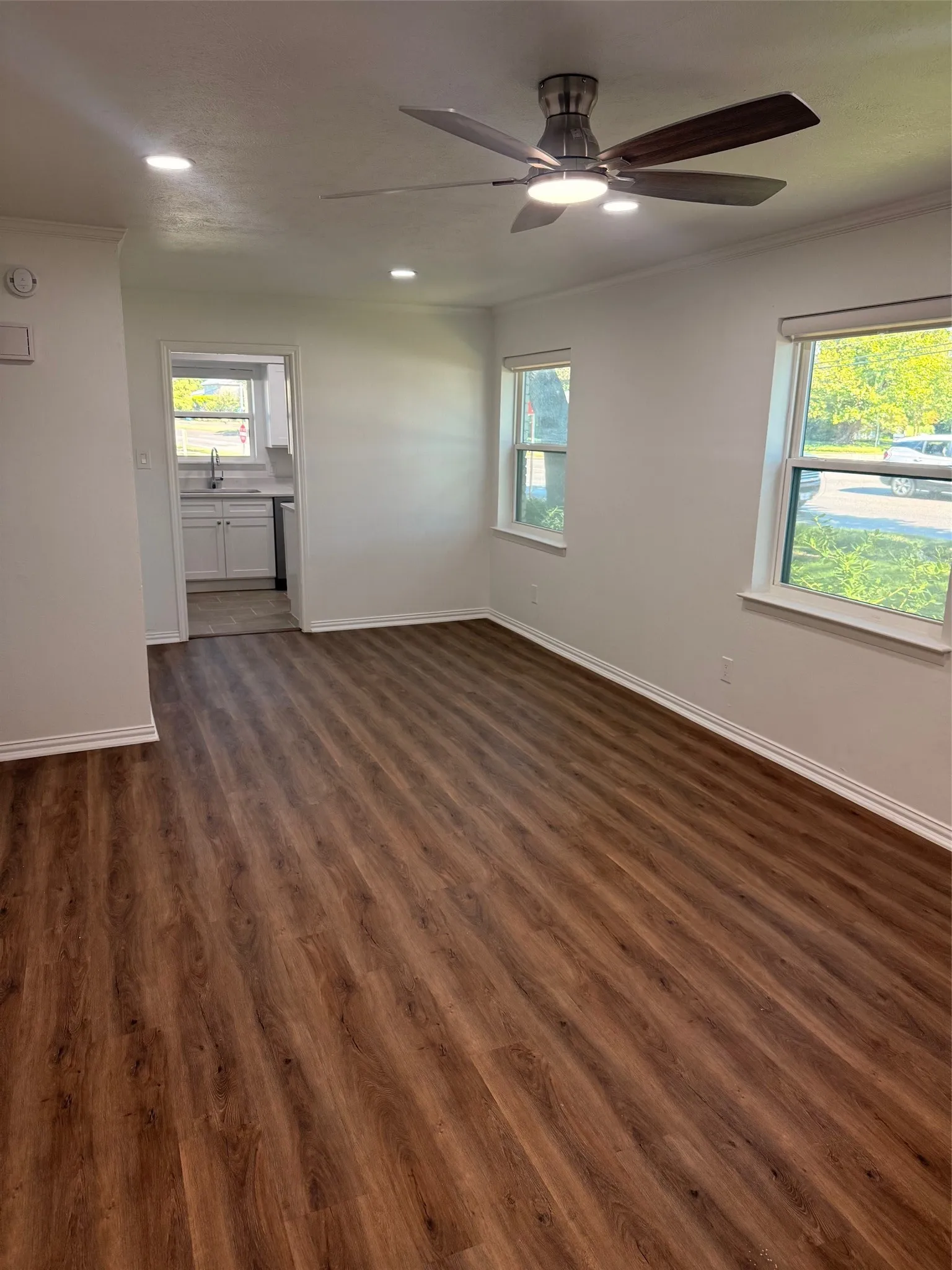 Condominium For Rent in Dallas County , 3933 Inwood Road 1023, Dallas, Texas 75209, 2 Bedrooms, 1 Bathroom, Garage spaces, 766 Sqft, built in 1983, Preowned, Price $1,745, mls#21192938, Real Estate Agent in Dallas, Homes For Rent in Dallas county, Homes For Rent in Dallas, Realtor in Dallas Texas, Real Estate Brokerage Independent Realty Texas, Luminita Cordes Realtor