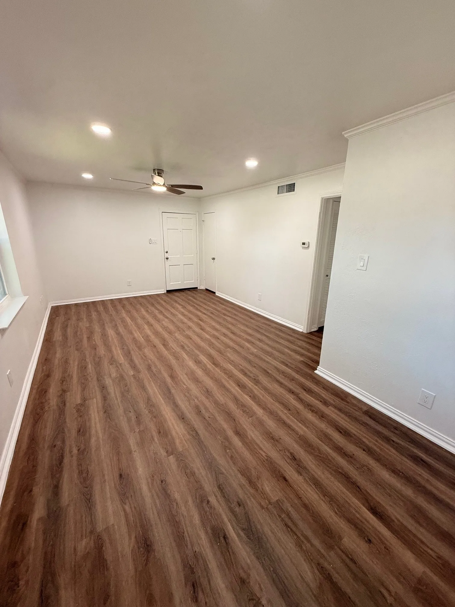 Condominium For Rent in Dallas County , 3933 Inwood Road 1023, Dallas, Texas 75209, 2 Bedrooms, 1 Bathroom, Garage spaces, 766 Sqft, built in 1983, Preowned, Price $1,745, mls#21192938, Real Estate Agent in Dallas, Homes For Rent in Dallas county, Homes For Rent in Dallas, Realtor in Dallas Texas, Real Estate Brokerage Independent Realty Texas, Luminita Cordes Realtor