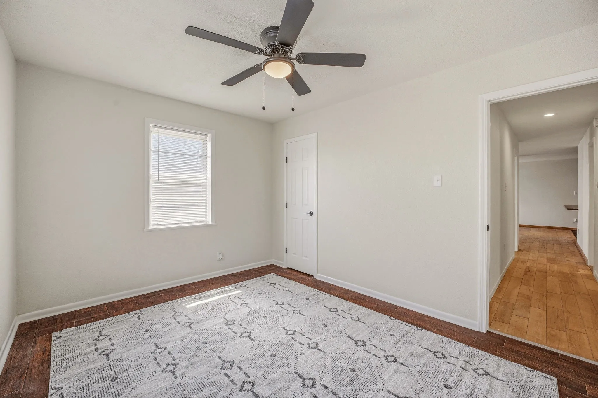 Single Family Residence For Sale in Hamilton County , 600 E Third Street, Hico, Texas 76457, 4 Bedroom, 2 Bathroom, Garage spaces, 2,079 Sqft, built in 1945, Preowned, mls#21218247, Real Estate Agent in Hico, Homes For Sale in Hamilton county, Homes For Sale in Hico, Realtor in Hico Texas, Real Estate Brokerage Independent Realty Texas, Luminita Cordes Realtor