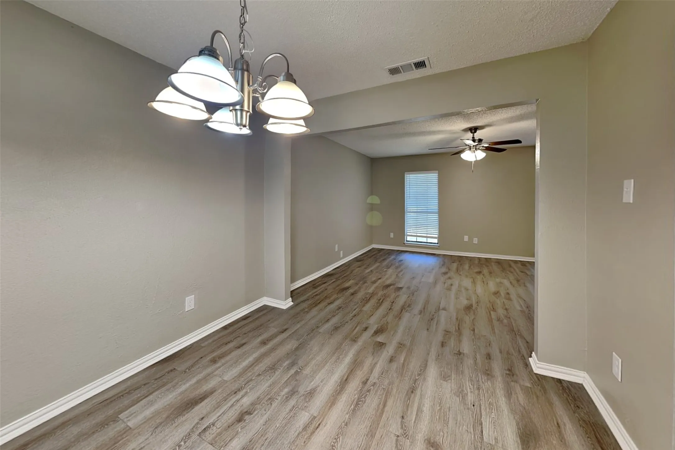 Single Family Residence For Rent in Denton County , 1504 Homestead Street, Flower Mound, Texas 75028, 3 Bedrooms, 3 Bathrooms, 2 Garage spaces, 1,664 Sqft, built in 1983, Preowned, Price $2,400, mls#21218563, Real Estate Agent in Flower Mound, Homes For Rent in Denton county, Homes For Rent in Flower Mound, Realtor in Flower Mound Texas, Real Estate Brokerage Independent Realty Texas, Luminita Cordes Realtor
