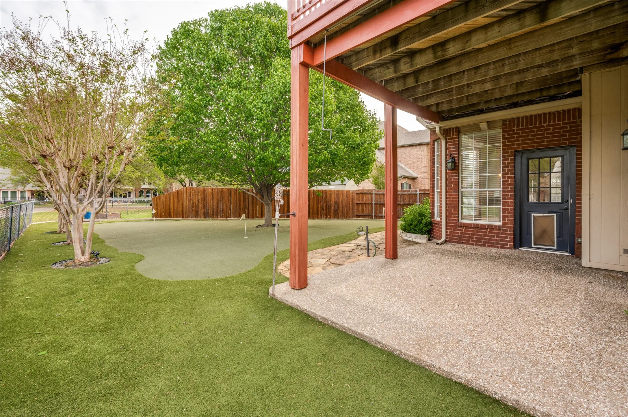Single Family Residence For Sale in Collin County , 5613 Vicksburg Place, Frisco, Texas 75035, 4 Bedroom, 3 Bathroom, 2 Garage spaces, 2,532 Sqft, built in 1993, mls#21218646, Real Estate Agent in Frisco, Homes For Sale in Collin county, Homes For Sale in Frisco, Realtor in Frisco Texas, Real Estate Brokerage Independent Realty Texas, Luminita Cordes Realtor