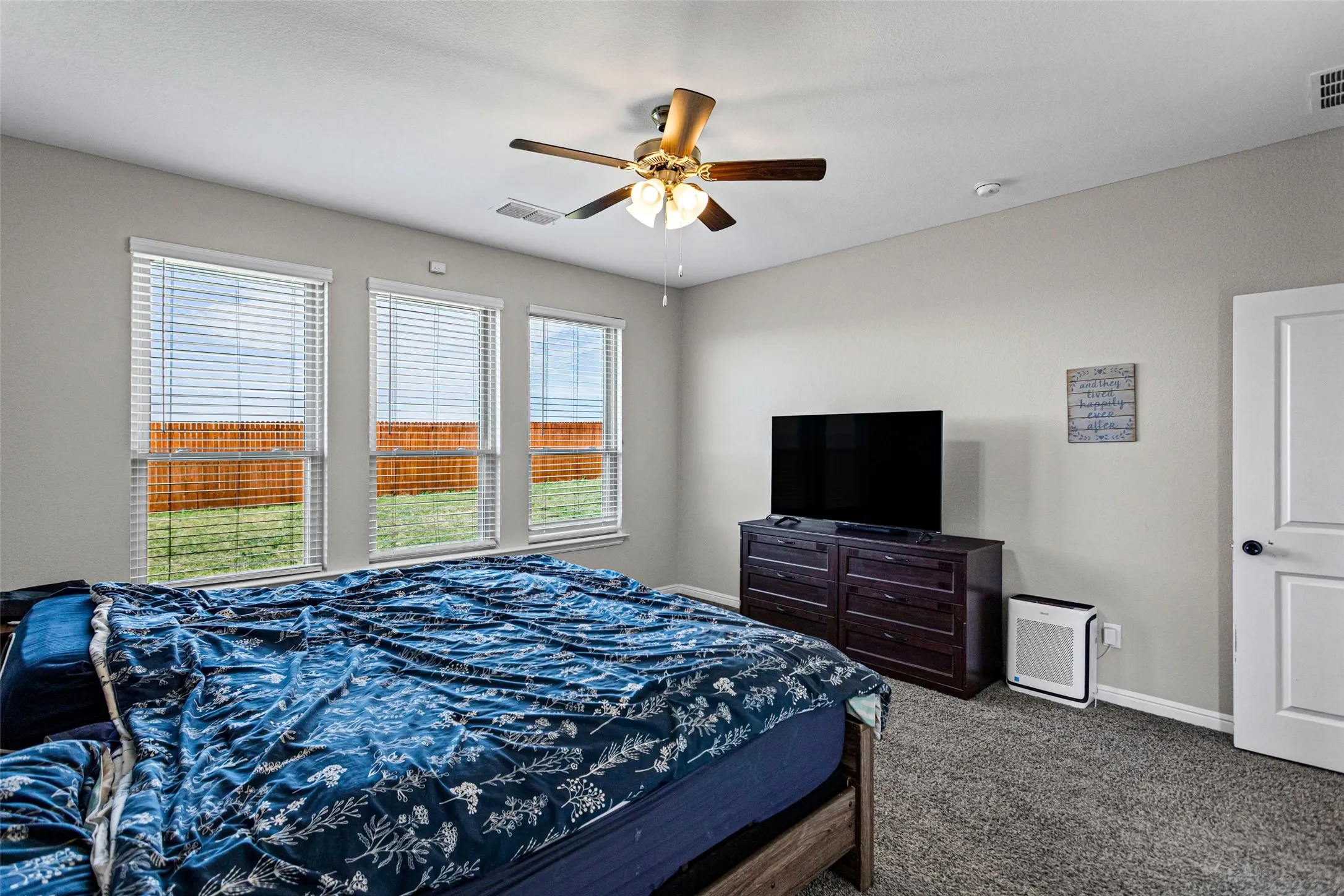 Single Family Residence For Sale in Johnson County , 1212 Dublin Drive, Cleburne, Texas 76033, 4 Bedroom, 2 Bathroom, 2 Garage spaces, 2,097 Sqft, built in 2020, Preowned, mls#21218462, Real Estate Agent in Cleburne, Homes For Sale in Johnson county, Homes For Sale in Cleburne, Realtor in Cleburne Texas, Real Estate Brokerage Independent Realty Texas, Luminita Cordes Realtor