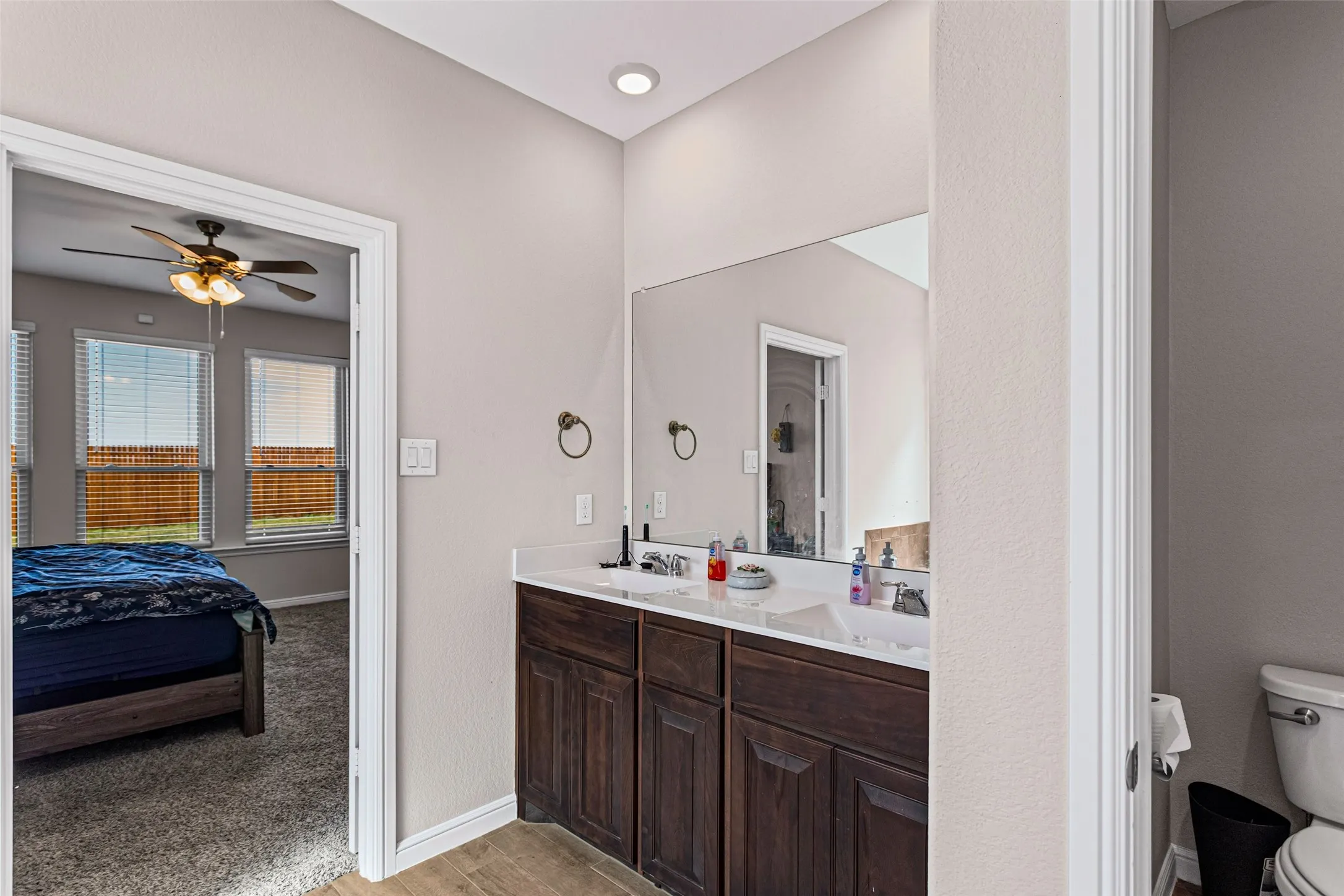 Single Family Residence For Sale in Johnson County , 1212 Dublin Drive, Cleburne, Texas 76033, 4 Bedroom, 2 Bathroom, 2 Garage spaces, 2,097 Sqft, built in 2020, Preowned, mls#21218462, Real Estate Agent in Cleburne, Homes For Sale in Johnson county, Homes For Sale in Cleburne, Realtor in Cleburne Texas, Real Estate Brokerage Independent Realty Texas, Luminita Cordes Realtor