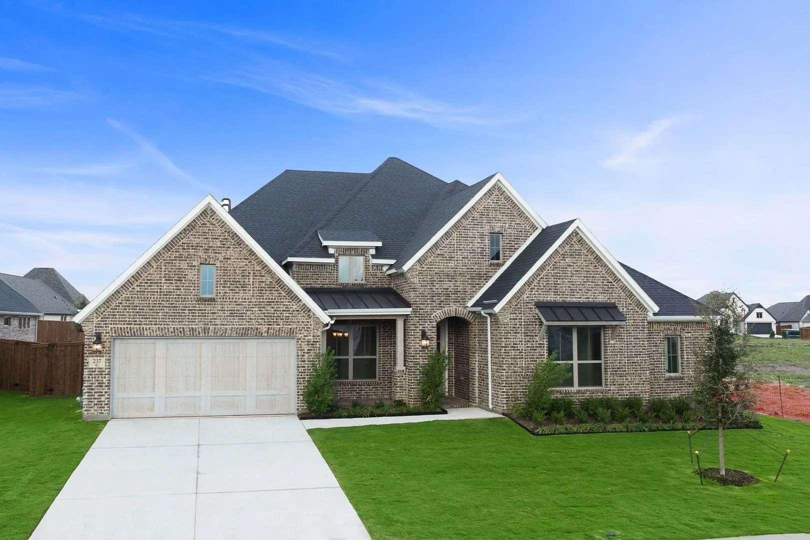 Single Family Residence For Sale in Ellis County , 237 Basketflower Drive NE, Waxahachie, Texas 75169, 4 Bedroom, 4 Bathroom, 3 Garage spaces, 3,190 Sqft, built in 2025, New Construction - Complete, Price $589,990, mls#21218680, Real Estate Agent in Waxahachie, Homes For Sale in Ellis county, Homes For Sale in Waxahachie, Realtor in Waxahachie Texas, Real Estate Brokerage Independent Realty Texas, Luminita Cordes Realtor