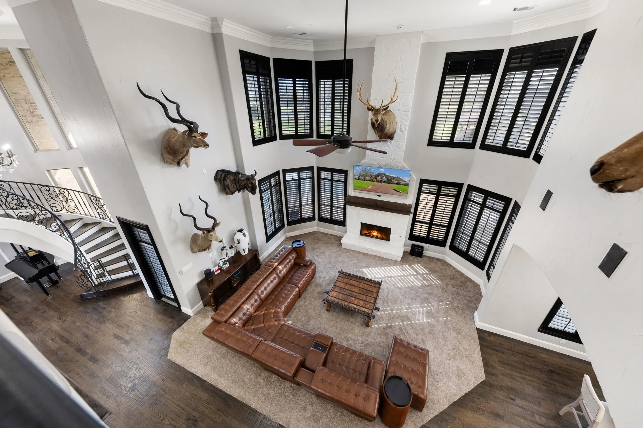 Single Family Residence For Sale in Dallas County , 332 Sedona Falls Drive, Sunnyvale, Texas 75182, 6 Bedroom, 5 Bathroom, 4 Garage spaces, 6,581 Sqft, built in 2005, mls#21218604, Real Estate Agent in Sunnyvale, Homes For Sale in Dallas county, Homes For Sale in Sunnyvale, Realtor in Sunnyvale Texas, Real Estate Brokerage Independent Realty Texas, Luminita Cordes Realtor