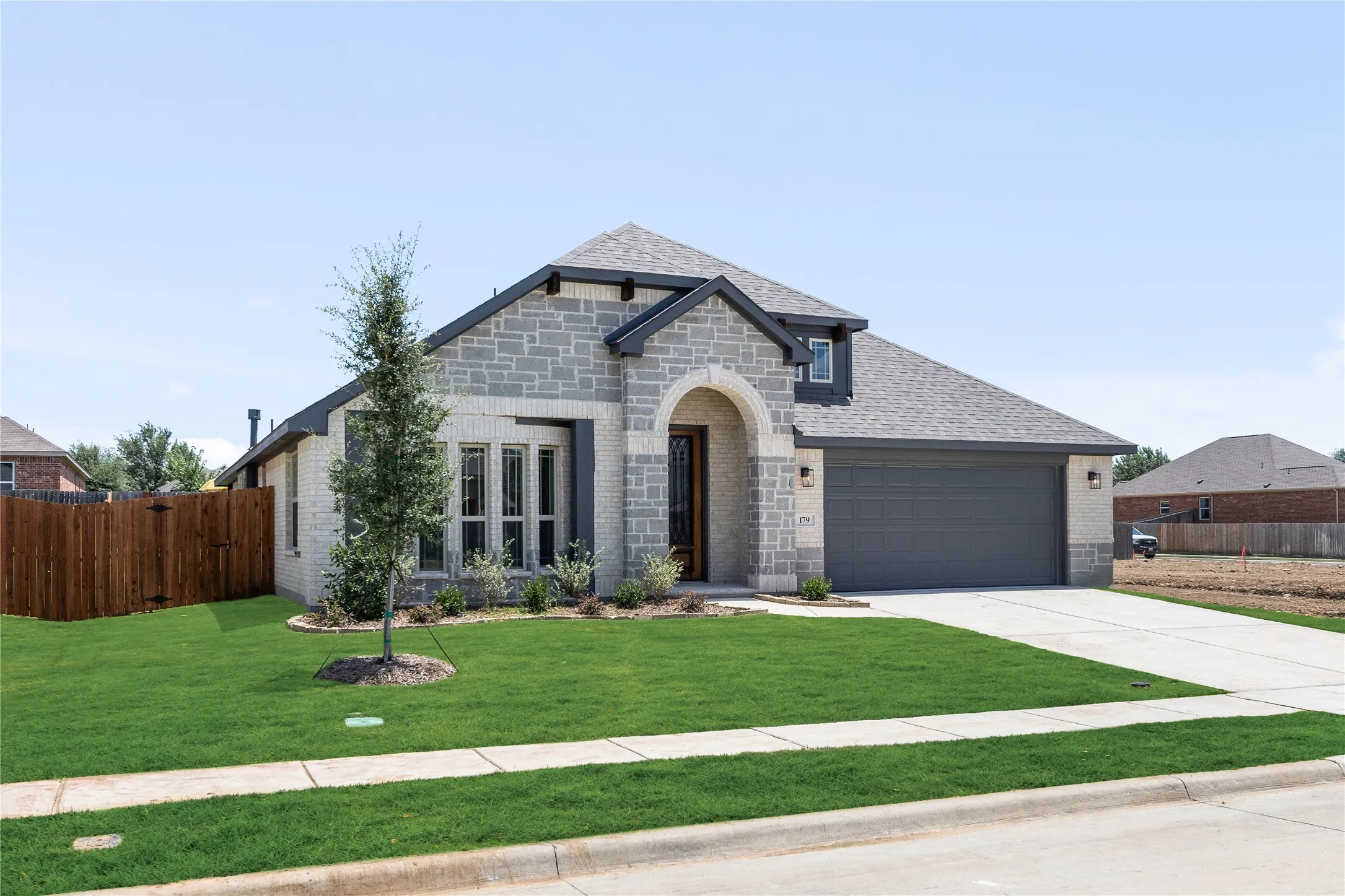 Single Family Residence For Sale in Denton County , 179 Creekside Drive, Sanger, Texas 76266, 4 Bedroom, 2 Bathroom, 2 Garage spaces, 2,235 Sqft, built in 2026, New Construction - Incomplete, mls#21218738, Real Estate Agent in Sanger, Homes For Sale in Denton county, Homes For Sale in Sanger, Realtor in Sanger Texas, Real Estate Brokerage Independent Realty Texas, Luminita Cordes Realtor