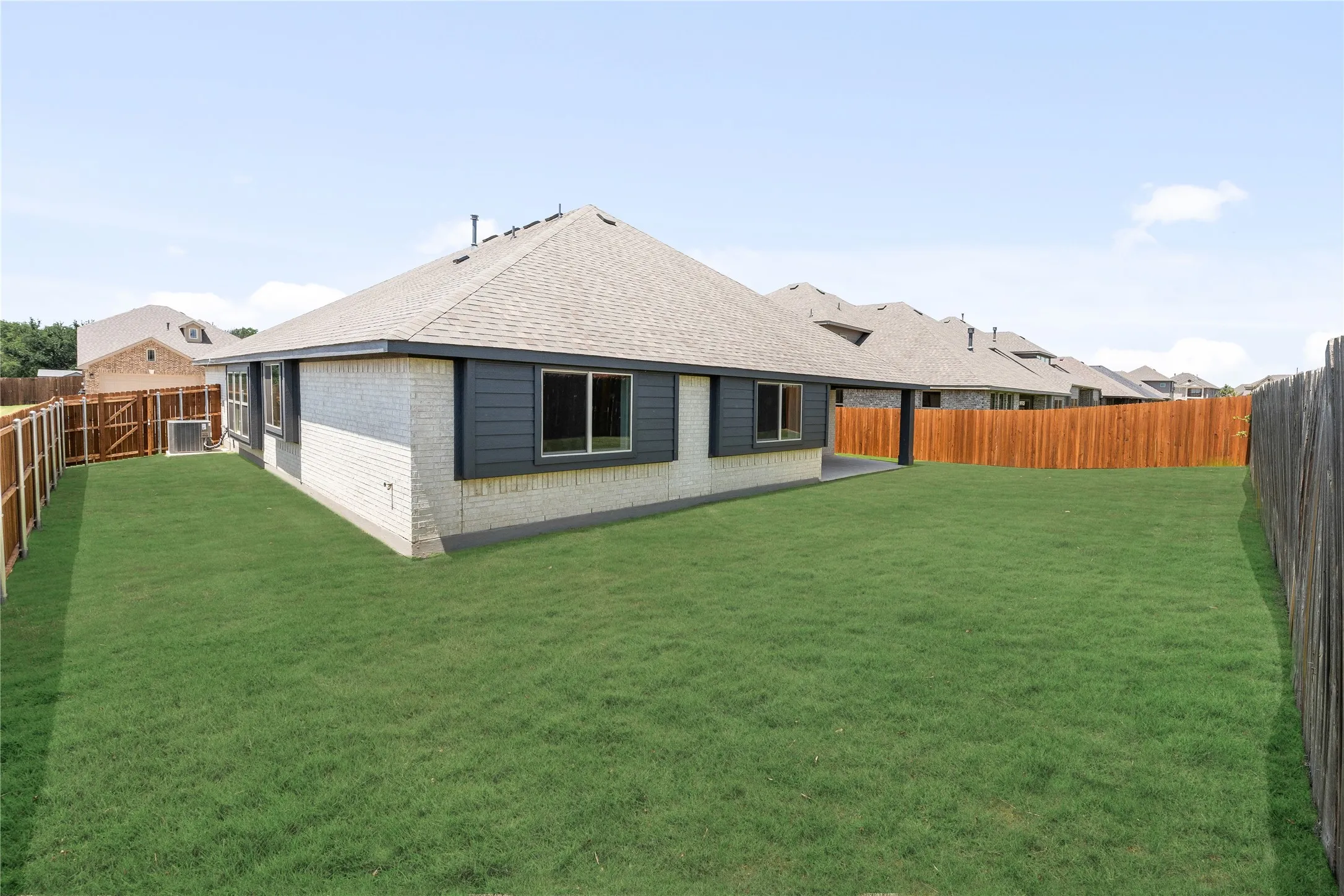 Single Family Residence For Sale in Denton County , 179 Creekside Drive, Sanger, Texas 76266, 4 Bedroom, 2 Bathroom, 2 Garage spaces, 2,235 Sqft, built in 2026, New Construction - Incomplete, mls#21218738, Real Estate Agent in Sanger, Homes For Sale in Denton county, Homes For Sale in Sanger, Realtor in Sanger Texas, Real Estate Brokerage Independent Realty Texas, Luminita Cordes Realtor