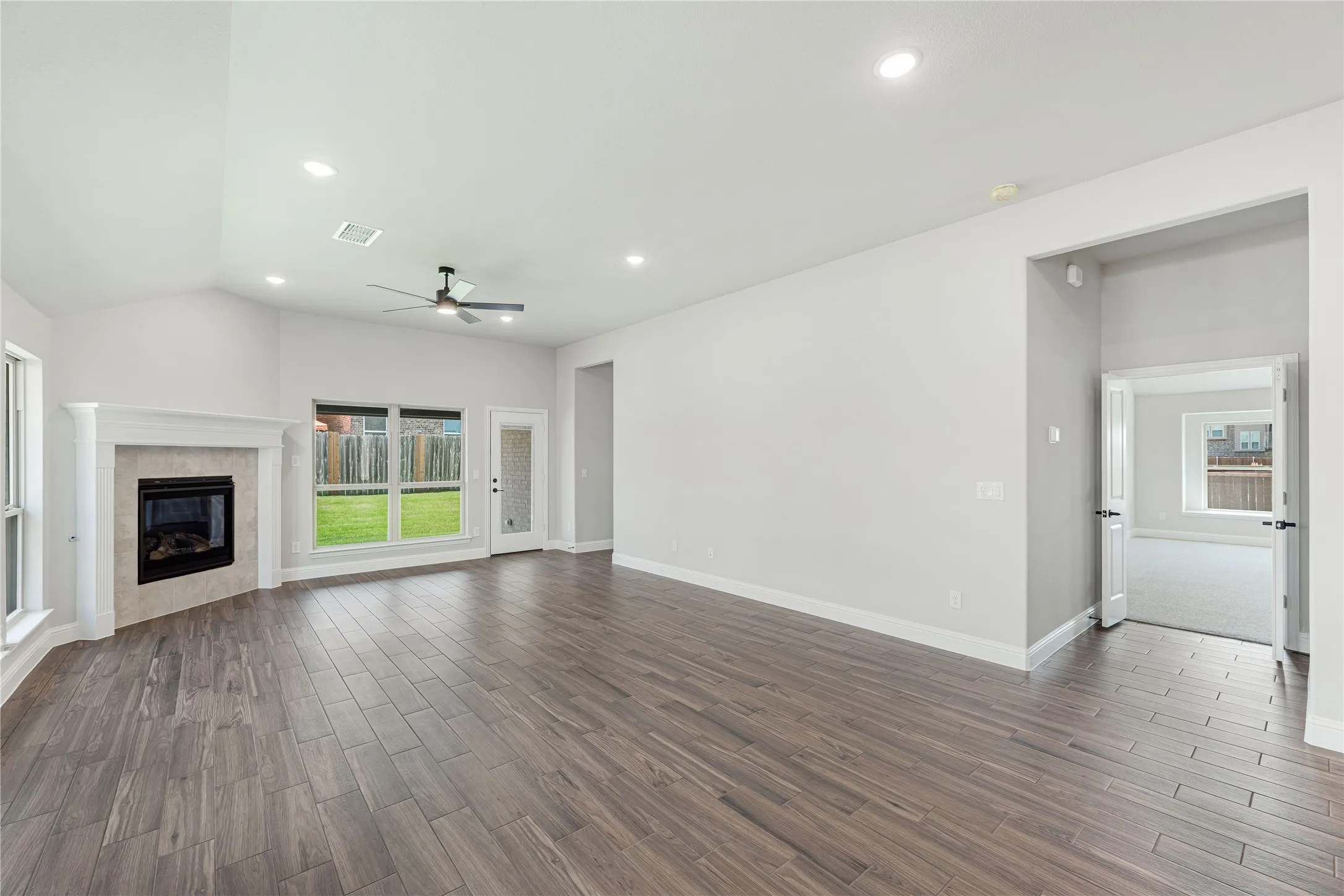 Single Family Residence For Sale in Denton County , 179 Creekside Drive, Sanger, Texas 76266, 4 Bedroom, 2 Bathroom, 2 Garage spaces, 2,235 Sqft, built in 2026, New Construction - Incomplete, mls#21218738, Real Estate Agent in Sanger, Homes For Sale in Denton county, Homes For Sale in Sanger, Realtor in Sanger Texas, Real Estate Brokerage Independent Realty Texas, Luminita Cordes Realtor