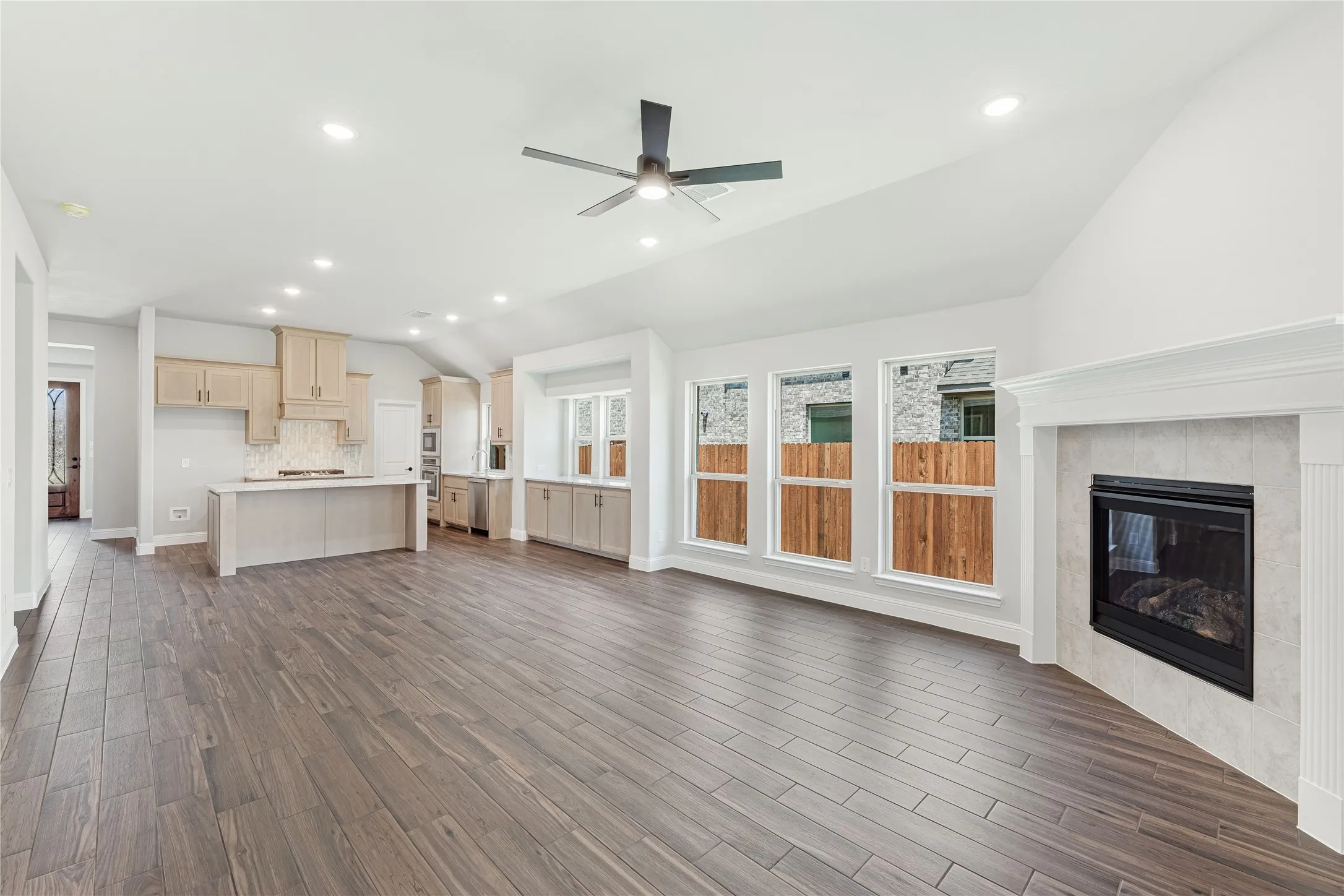 Single Family Residence For Sale in Denton County , 179 Creekside Drive, Sanger, Texas 76266, 4 Bedroom, 2 Bathroom, 2 Garage spaces, 2,235 Sqft, built in 2026, New Construction - Incomplete, mls#21218738, Real Estate Agent in Sanger, Homes For Sale in Denton county, Homes For Sale in Sanger, Realtor in Sanger Texas, Real Estate Brokerage Independent Realty Texas, Luminita Cordes Realtor