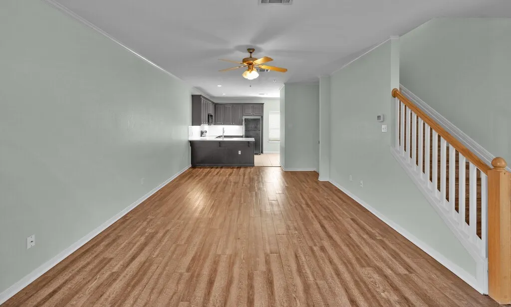 Condominium For Sale in Mc Lennan County , 1701 S 12th Street 1204, Waco, Texas 76706, 2 Bedroom, 3 Bathroom, Garage spaces, 1,247 Sqft, built in 2003, Preowned, mls#21217419, Real Estate Agent in Waco, Homes For Sale in Mc Lennan county, Homes For Sale in Waco, Realtor in Waco Texas, Real Estate Brokerage Independent Realty Texas, Luminita Cordes Realtor