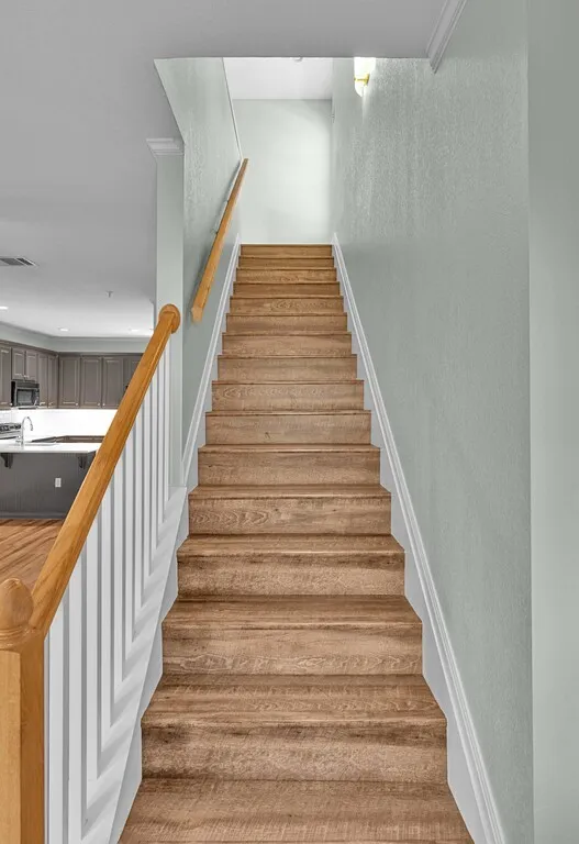 Condominium For Sale in Mc Lennan County , 1701 S 12th Street 1204, Waco, Texas 76706, 2 Bedroom, 3 Bathroom, Garage spaces, 1,247 Sqft, built in 2003, Preowned, mls#21217419, Real Estate Agent in Waco, Homes For Sale in Mc Lennan county, Homes For Sale in Waco, Realtor in Waco Texas, Real Estate Brokerage Independent Realty Texas, Luminita Cordes Realtor