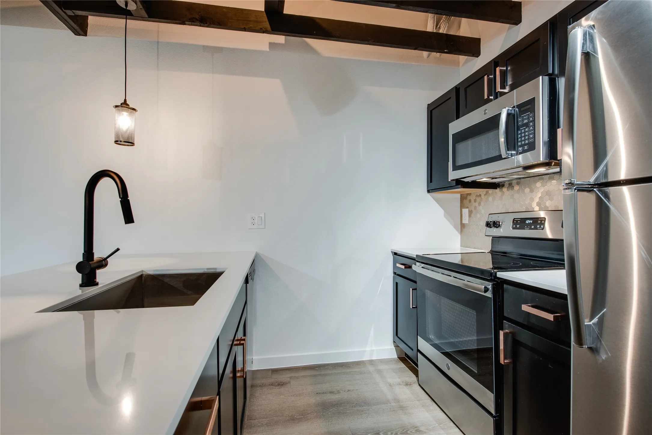 Apartment For Sale in Dallas County , 5103-5111 Live Oak Street, Dallas, Texas 75206, 60 Bedroom, 44 Bathroom, Garage spaces, 0 Sqft, built in 1957, Preowned, mls#21218719, Real Estate Agent in Dallas, Homes For Sale in Dallas county, Homes For Sale in Dallas, Realtor in Dallas Texas, Real Estate Brokerage Independent Realty Texas, Luminita Cordes Realtor