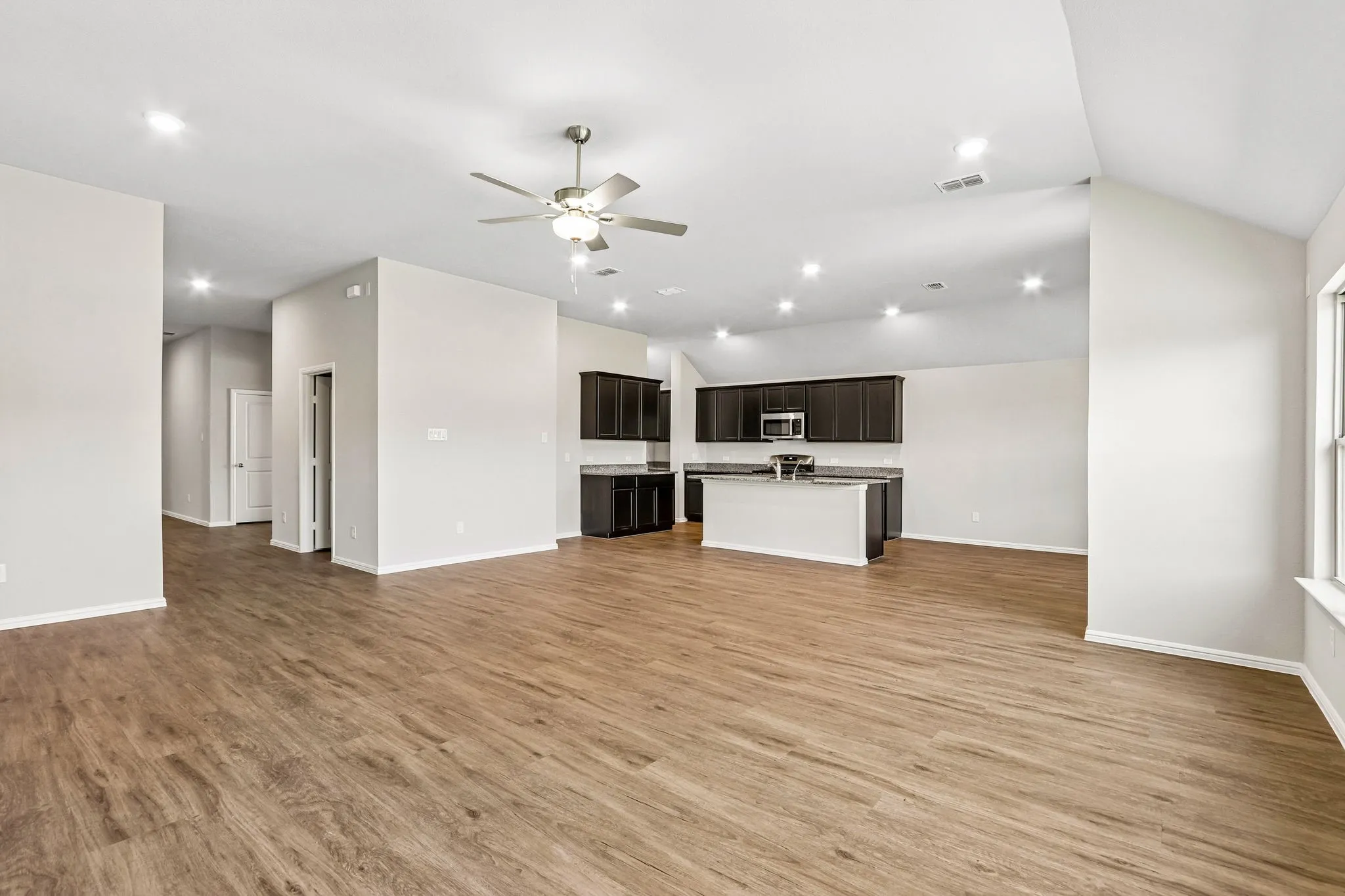 Single Family Residence For Sale in Denton County , 3213 Kingdom Drive, Denton, Texas 76208, 4 Bedroom, 3 Bathroom, 2 Garage spaces, 2,707 Sqft, built in 2026, New Construction - Incomplete, mls#21210871, Real Estate Agent in Denton, Homes For Sale in Denton county, Homes For Sale in Denton, Realtor in Denton Texas, Real Estate Brokerage Independent Realty Texas, Luminita Cordes Realtor
