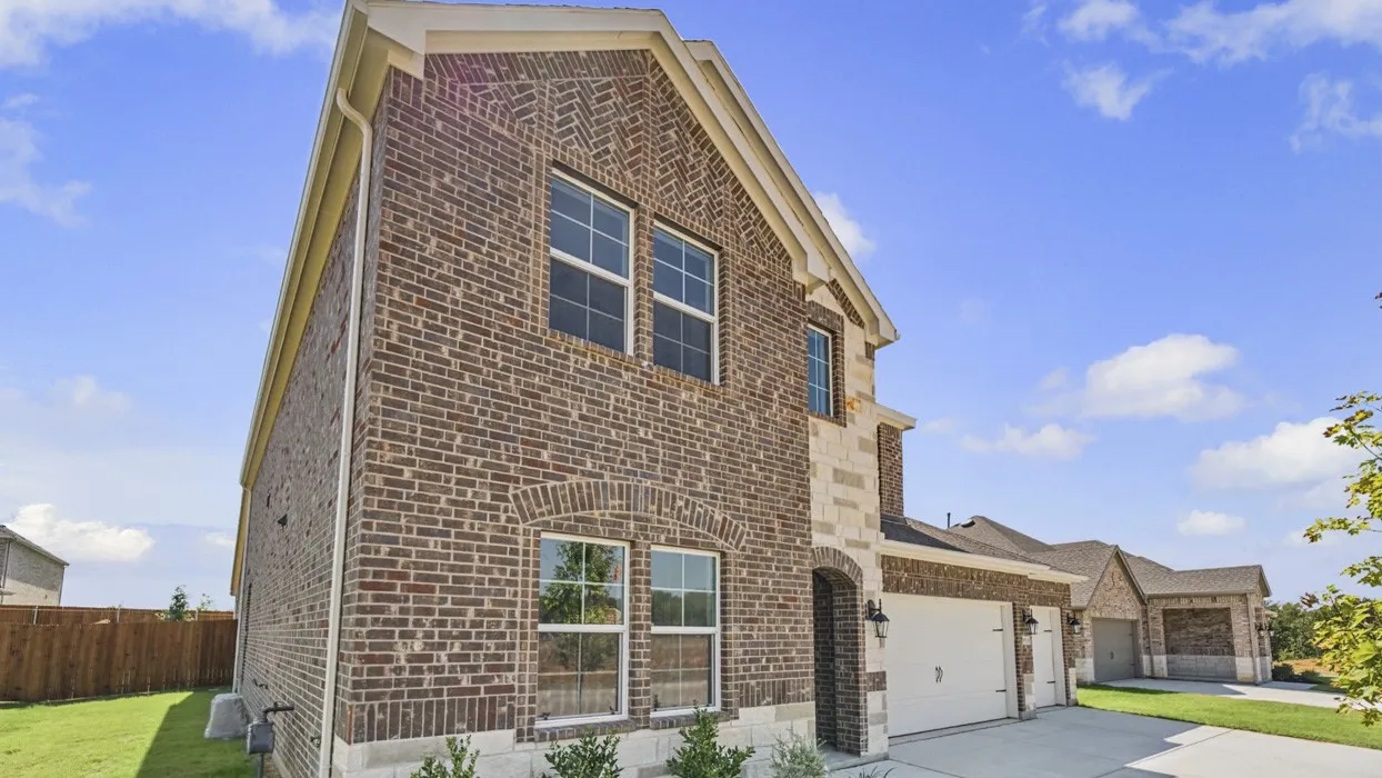 Single Family Residence For Sale in Denton County , 9516 Bently Boulevard, Aubrey, Texas 76227, 4 Bedroom, 3 Bathroom, 2 Garage spaces, 2,981 Sqft, built in 2025, New Construction - Incomplete, mls#21218787, Real Estate Agent in Aubrey, Homes For Sale in Denton county, Homes For Sale in Aubrey, Realtor in Aubrey Texas, Real Estate Brokerage Independent Realty Texas, Luminita Cordes Realtor