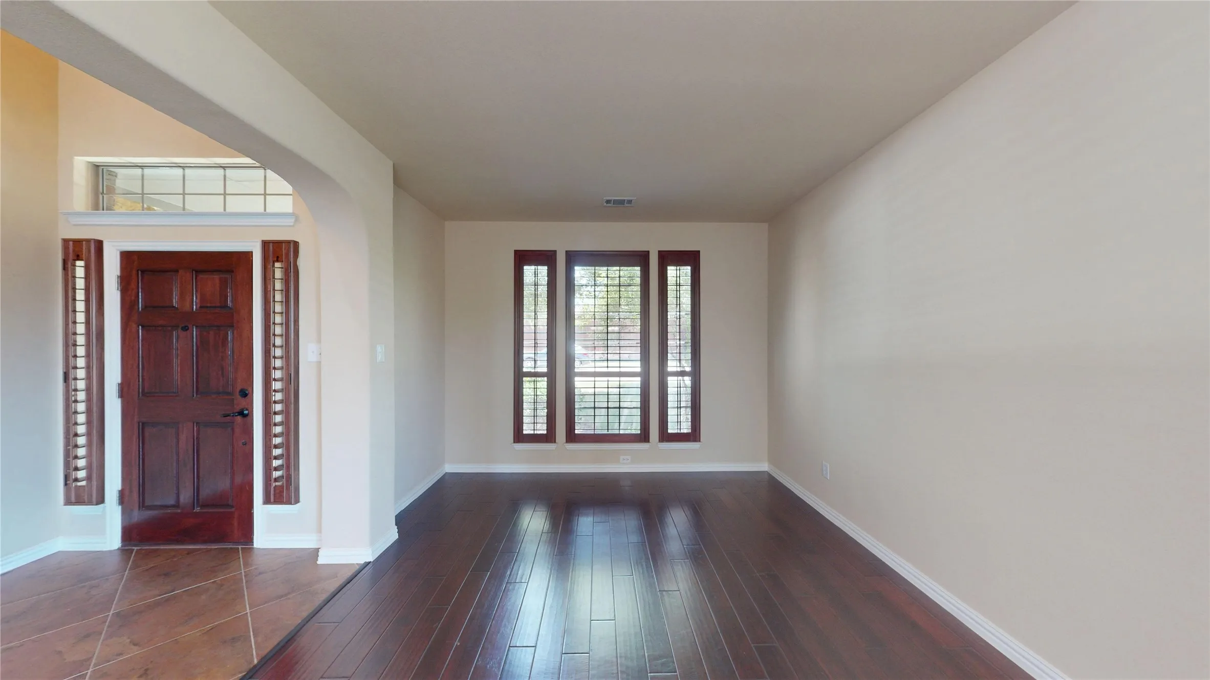 Single Family Residence For Sale in Collin County , 4204 Bent Creek Road, Mc Kinney, Texas 75071, 5 Bedroom, 5 Bathroom, 2 Garage spaces, 4,585 Sqft, built in 2011, New Construction - Complete, mls#21218663, Real Estate Agent in Mc Kinney, Homes For Sale in Collin county, Homes For Sale in Mc Kinney, Realtor in Mc Kinney Texas, Real Estate Brokerage Independent Realty Texas, Luminita Cordes Realtor
