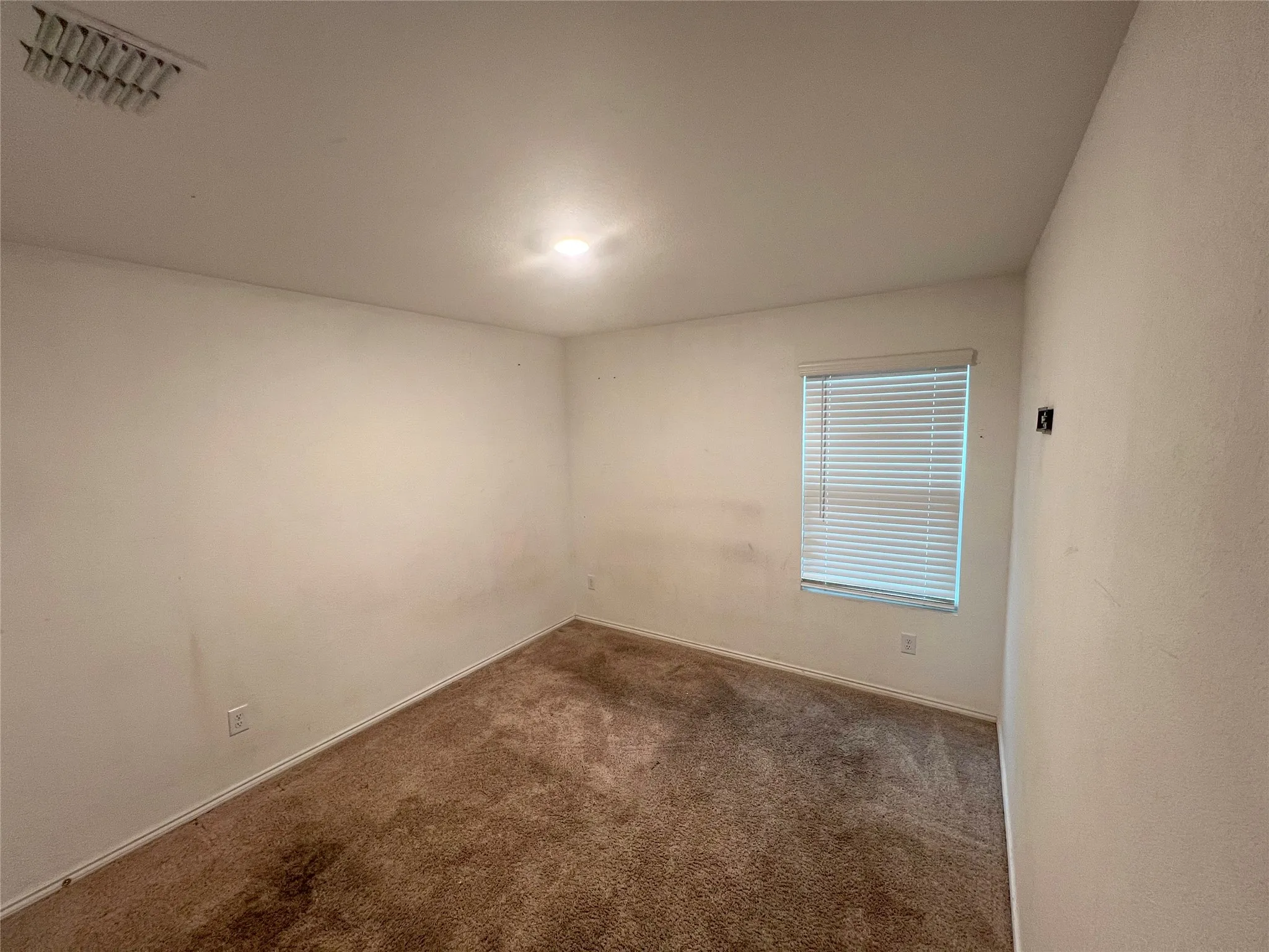 Single Family Residence For Sale in Collin County , 715 Deerfern Drive, Princeton, Texas 75407, 3 Bedroom, 2 Bathroom, 2 Garage spaces, 1,407 Sqft, built in 2021, mls#21218831, Real Estate Agent in Princeton, Homes For Sale in Collin county, Homes For Sale in Princeton, Realtor in Princeton Texas, Real Estate Brokerage Independent Realty Texas, Luminita Cordes Realtor