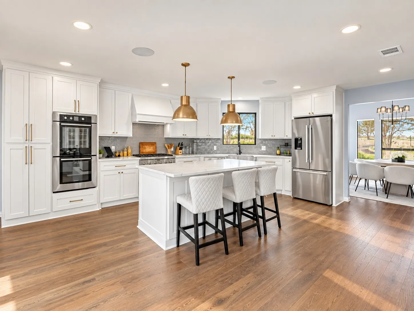 Single Family Residence For Sale in Navarro County , 123 SE County Road 3147, Corsicana, Texas 75109, 6 Bedroom, 9 Bathroom, 6 Garage spaces, 7,318 Sqft, built in 1991, Preowned, mls#21218518, Real Estate Agent in Corsicana, Homes For Sale in Navarro county, Homes For Sale in Corsicana, Realtor in Corsicana Texas, Real Estate Brokerage Independent Realty Texas, Luminita Cordes Realtor