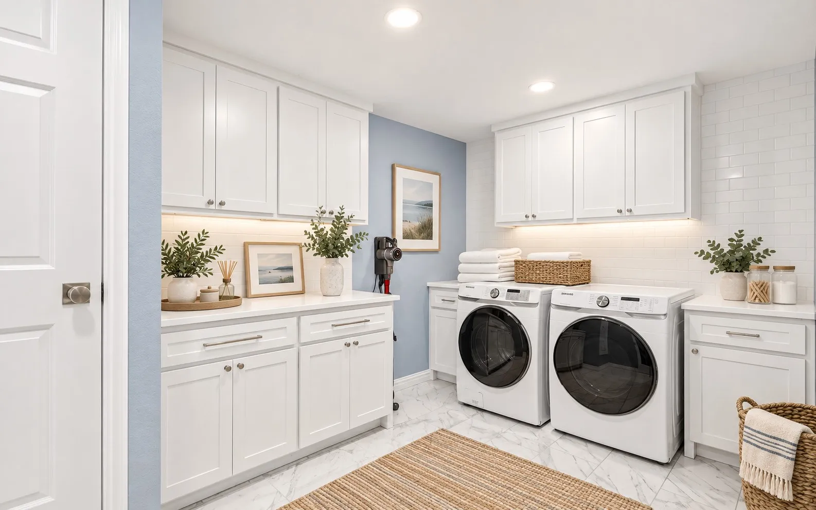 Single Family Residence For Sale in Navarro County , 123 SE County Road 3147, Corsicana, Texas 75109, 6 Bedroom, 9 Bathroom, 6 Garage spaces, 7,318 Sqft, built in 1991, Preowned, mls#21218518, Real Estate Agent in Corsicana, Homes For Sale in Navarro county, Homes For Sale in Corsicana, Realtor in Corsicana Texas, Real Estate Brokerage Independent Realty Texas, Luminita Cordes Realtor