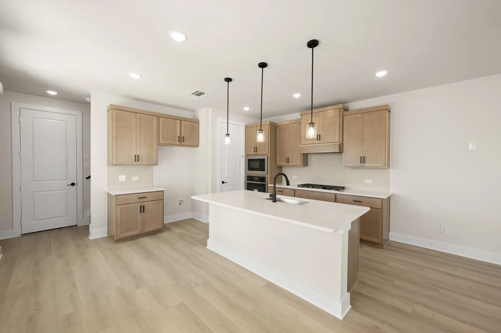 1601 Laurel- Kitchen-1