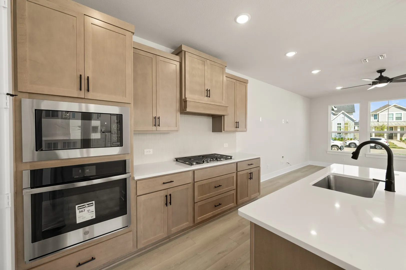 1601 Laurel- Kitchen-5