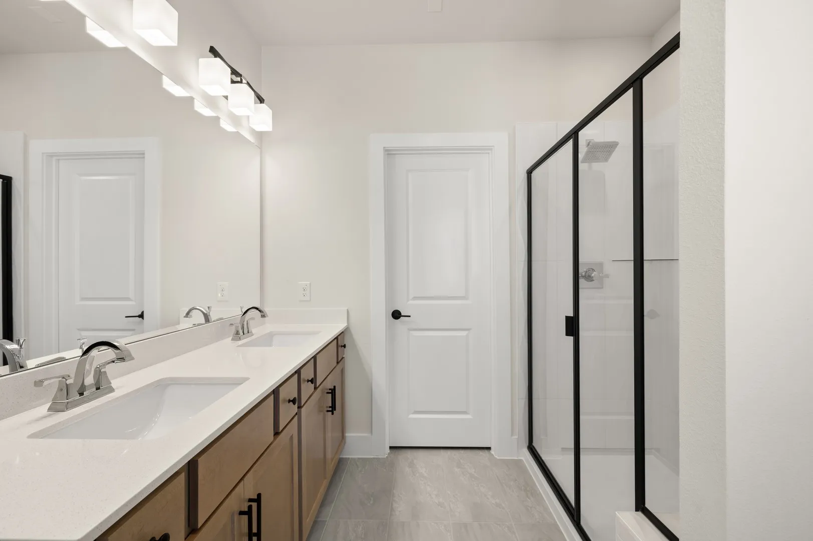 1601 Laurel- Primary Suite-4