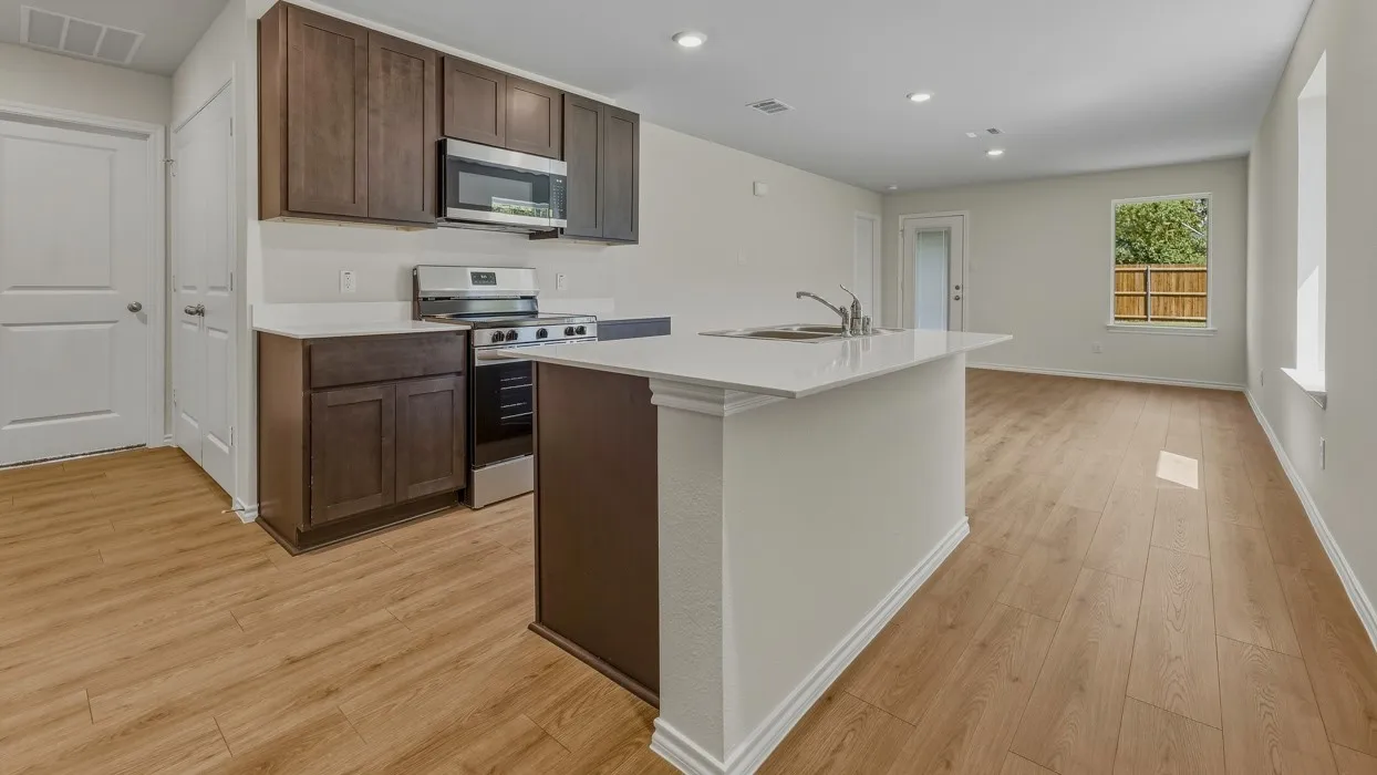 Single Family Residence For Sale in Fannin County , 1919 Glory Drive, Bonham, Texas 75418, 3 Bedroom, 2 Bathroom, 2 Garage spaces, 1,211 Sqft, built in 2026, New Construction - Incomplete, mls#21218931, Real Estate Agent in Bonham, Homes For Sale in Fannin county, Homes For Sale in Bonham, Realtor in Bonham Texas, Real Estate Brokerage Independent Realty Texas, Luminita Cordes Realtor