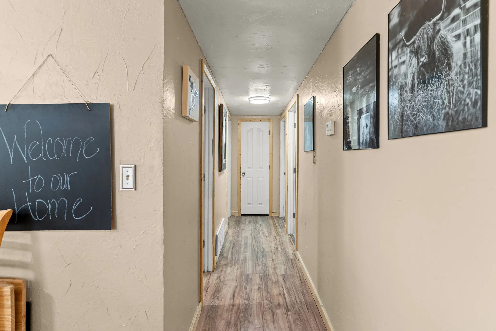 Single Family Residence For Sale in Parker County , 108 Paige Street, Weatherford, Texas 76088, 3 Bedroom, 2 Bathroom, 2 Garage spaces, 1,749 Sqft, built in 1984, Preowned, mls#21216477, Real Estate Agent in Weatherford, Homes For Sale in Parker county, Homes For Sale in Weatherford, Realtor in Weatherford Texas, Real Estate Brokerage Independent Realty Texas, Luminita Cordes Realtor