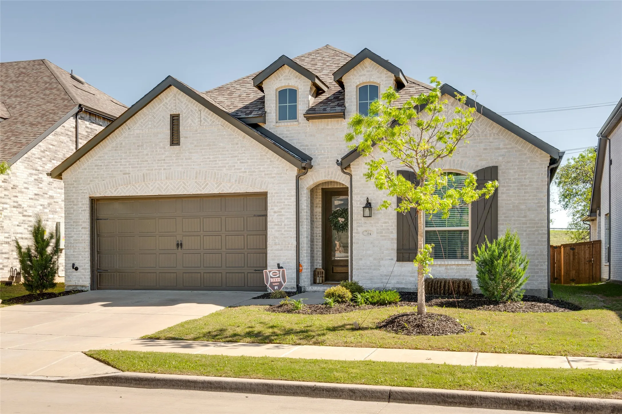 Single Family Residence For Sale in Collin County , 704 Wycliffe Drive, Celina, Texas 75009, 4 Bedroom, 3 Bathroom, 2 Garage spaces, 2,330 Sqft, built in 2021, mls#21218956, Real Estate Agent in Celina, Homes For Sale in Collin county, Homes For Sale in Celina, Realtor in Celina Texas, Real Estate Brokerage Independent Realty Texas, Luminita Cordes Realtor