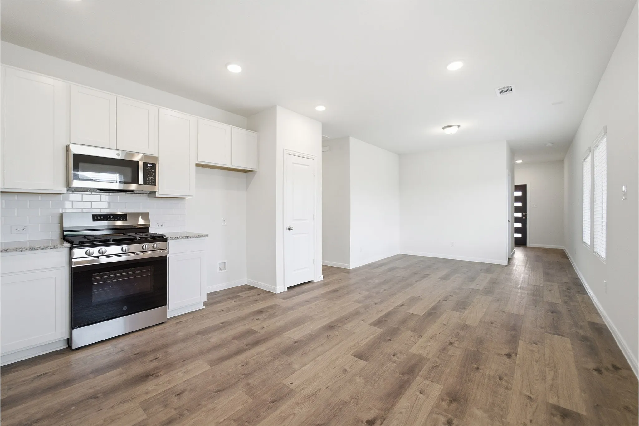 Single Family Residence For Sale in Collin County , 5207 Millbrook Drive, Princeton, Texas 75071, 3 Bedroom, 2 Bathroom, 2 Garage spaces, 1,404 Sqft, built in 2026, New Construction - Complete, mls#21218962, Real Estate Agent in Princeton, Homes For Sale in Collin county, Homes For Sale in Princeton, Realtor in Princeton Texas, Real Estate Brokerage Independent Realty Texas, Luminita Cordes Realtor