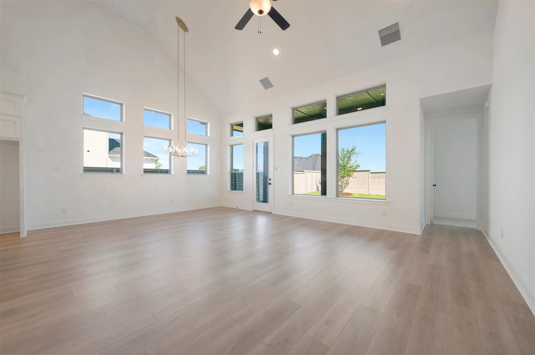 Single Family Residence For Sale in Denton County , 620 Landon Way, Northlake, Texas 76247, 4 Bedroom, 3 Bathroom, 3 Garage spaces, 3,185 Sqft, built in 2026, New Construction - Incomplete, mls#21218983, Real Estate Agent in Northlake, Homes For Sale in Denton county, Homes For Sale in Northlake, Realtor in Northlake Texas, Real Estate Brokerage Independent Realty Texas, Luminita Cordes Realtor