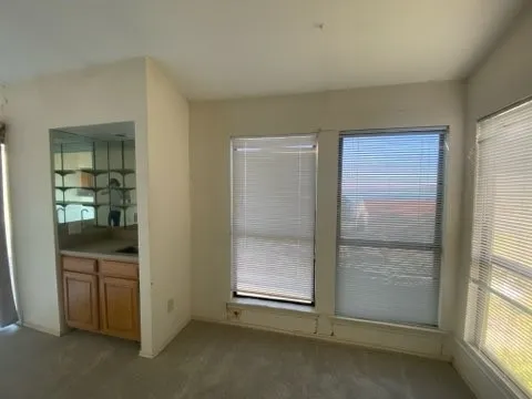 Townhouse For Sale in Rockwall County , 3711 Mediterranean Street, Rockwall, Texas 75087, 3 Bedroom, 2 Bathroom, 2 Garage spaces, 1,128 Sqft, built in 1984, mls#21216293, Real Estate Agent in Rockwall, Homes For Sale in Rockwall county, Homes For Sale in Rockwall, Realtor in Rockwall Texas, Real Estate Brokerage Independent Realty Texas, Luminita Cordes Realtor