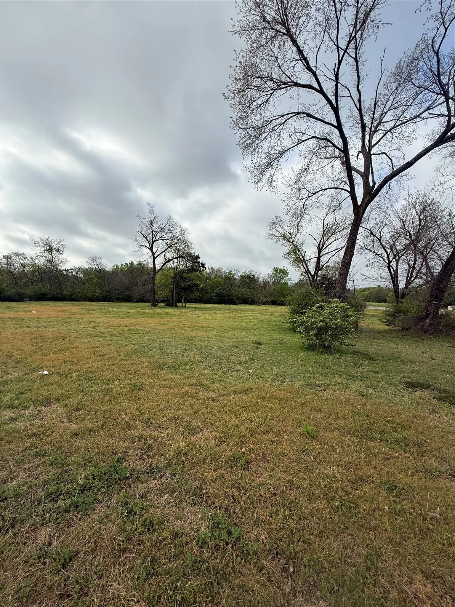Unimproved Land For Sale in Dallas County , 3401 S Sam Houston Road, Dallas, Texas 75227, 0, 0, Garage spaces, 0 Sqft, built in 0, mls#21218684, Real Estate Agent in Dallas, Homes For Sale in Dallas county, Homes For Sale in Dallas, Realtor in Dallas Texas, Real Estate Brokerage Independent Realty Texas, Luminita Cordes Realtor